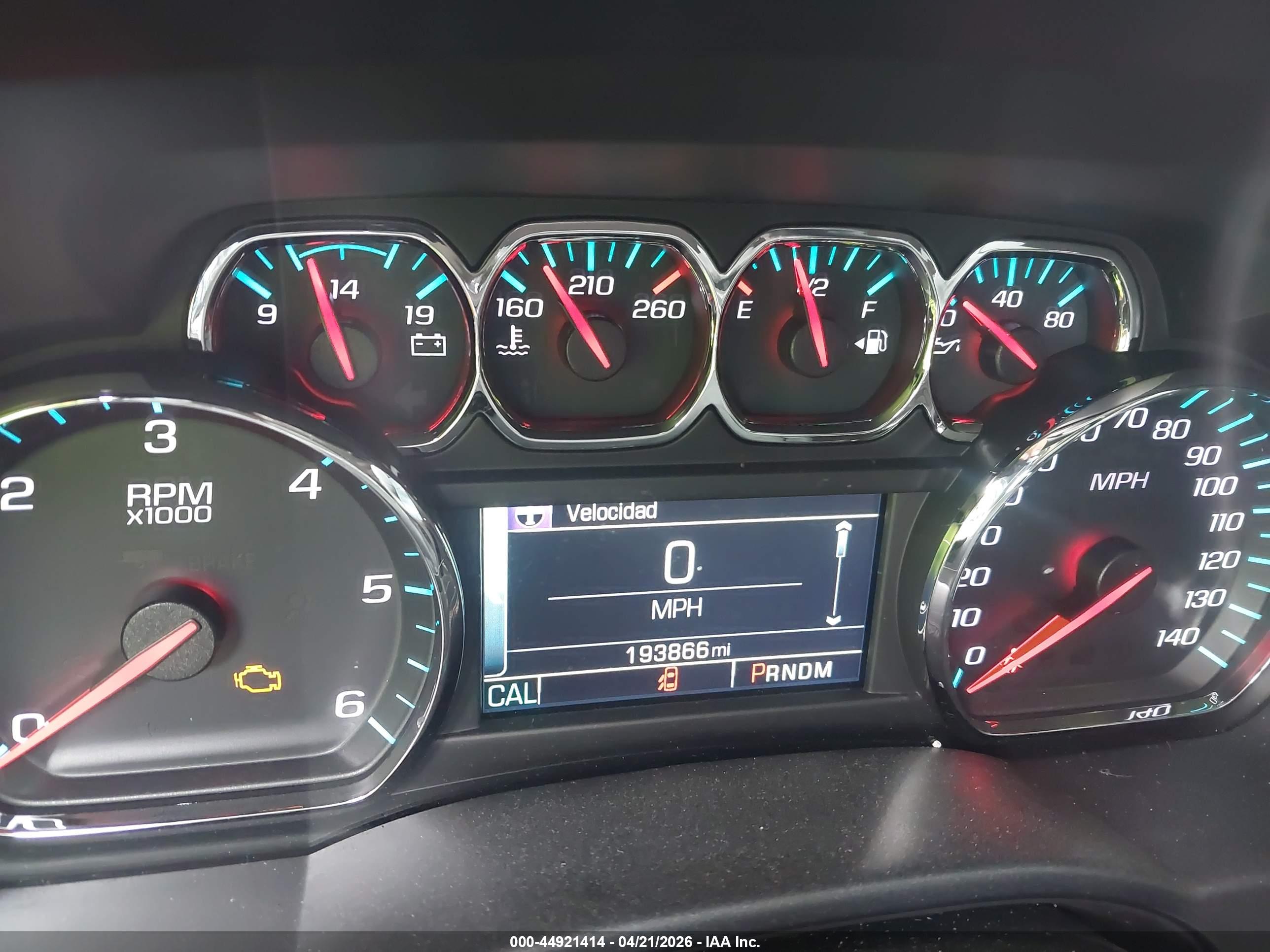 CHEVROLET SILVERADO image 7