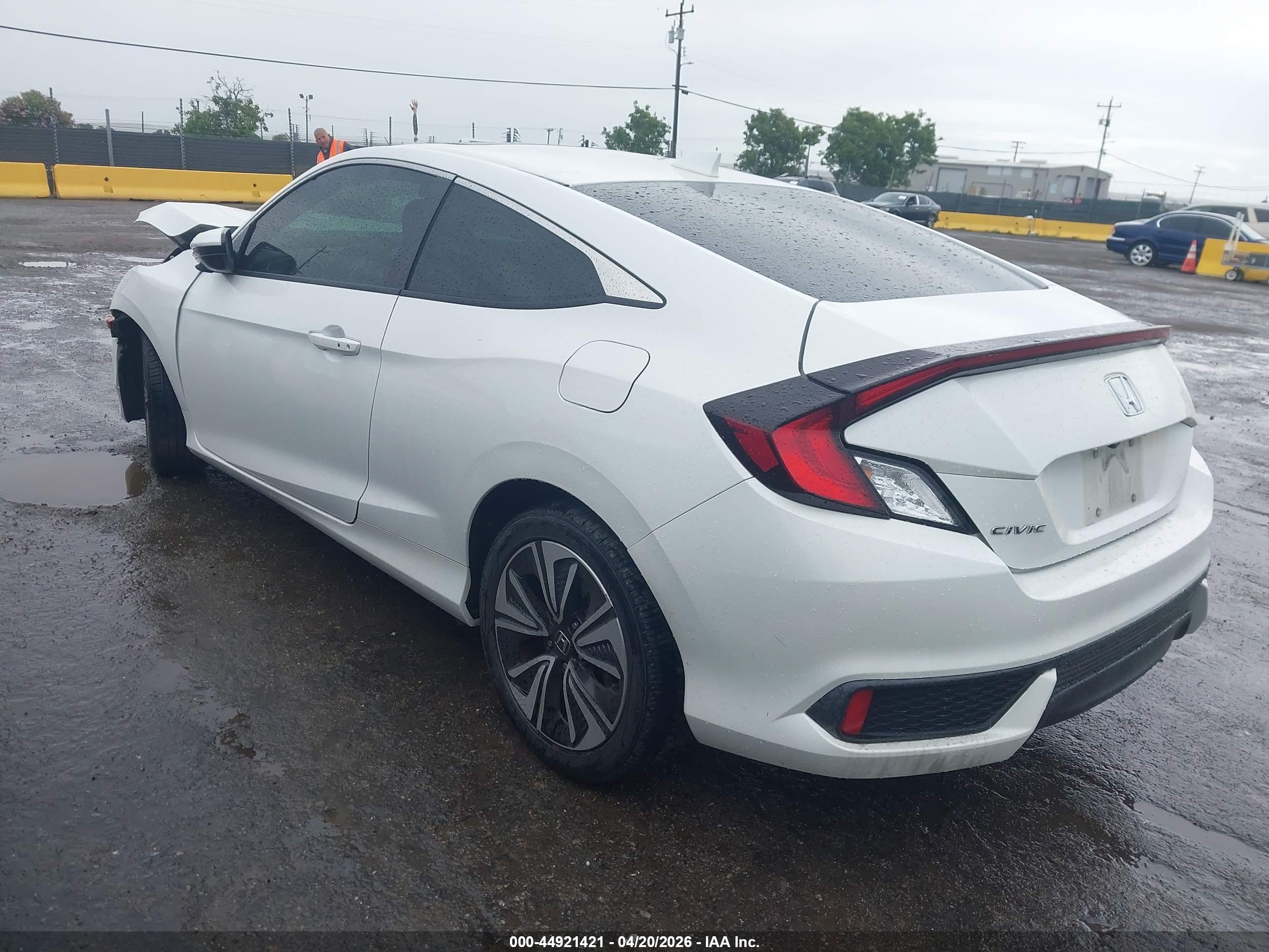 HONDA CIVIC image 3