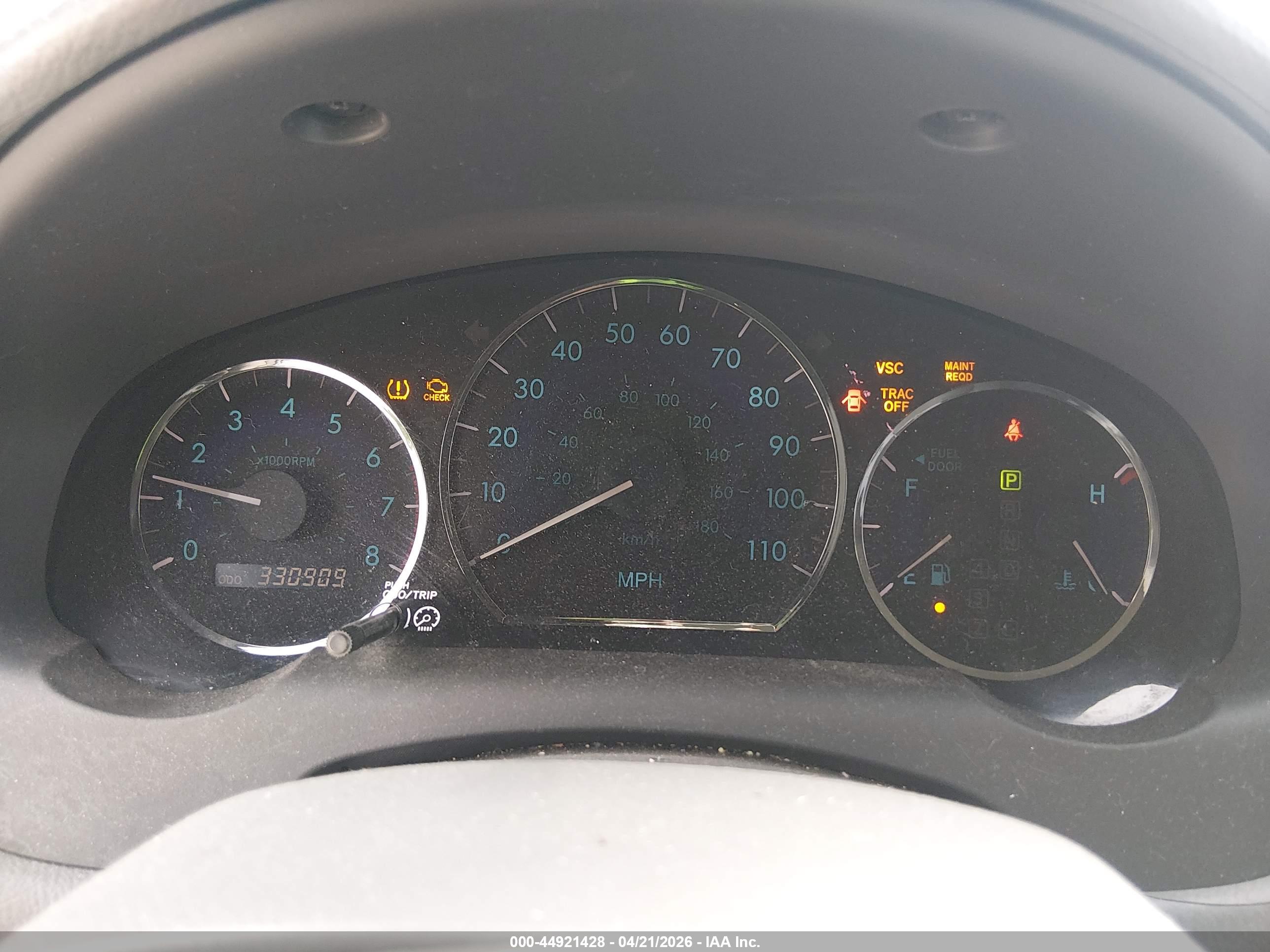 TOYOTA SIENNA image 7
