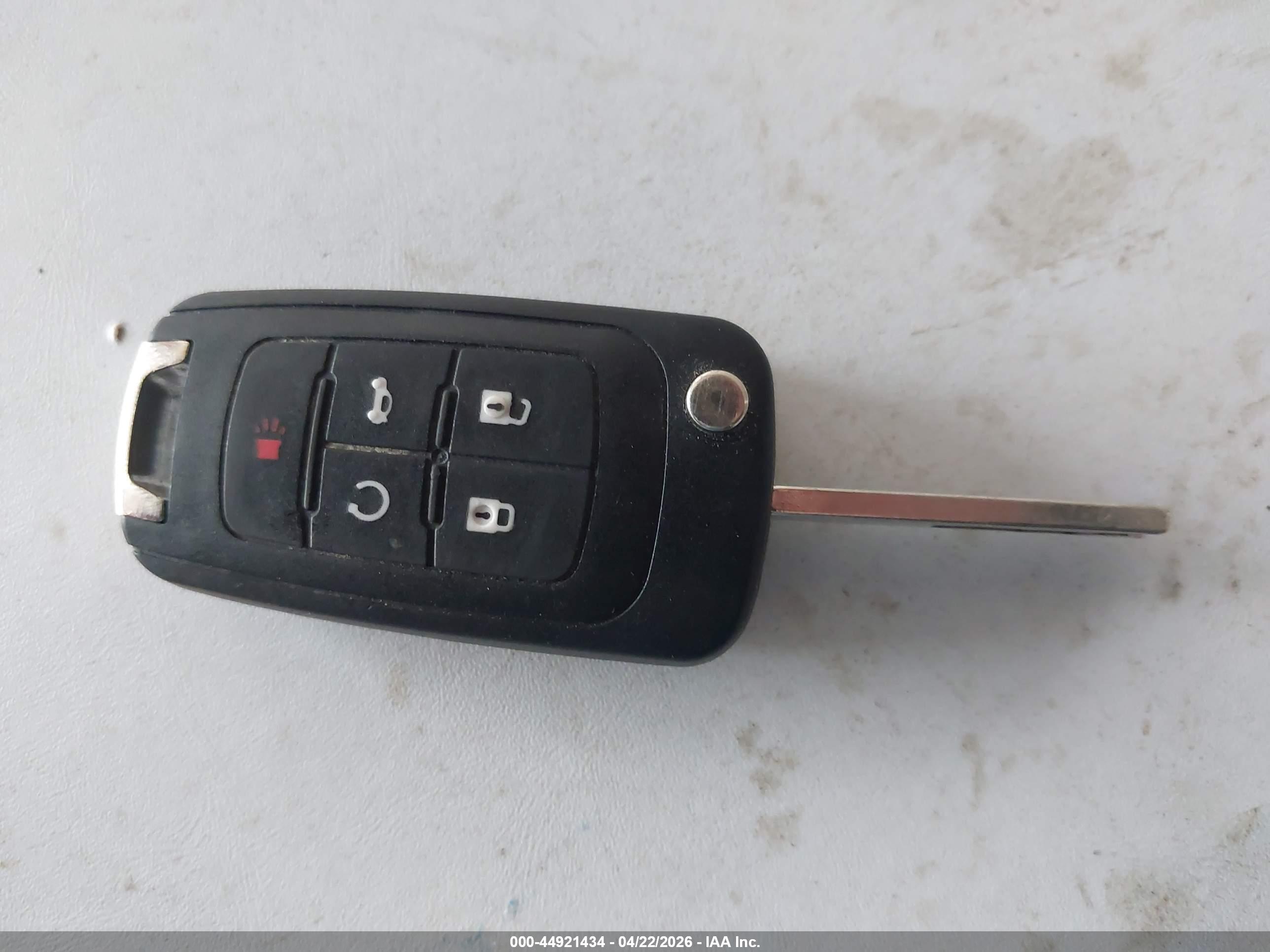 GMC TERRAIN image 11