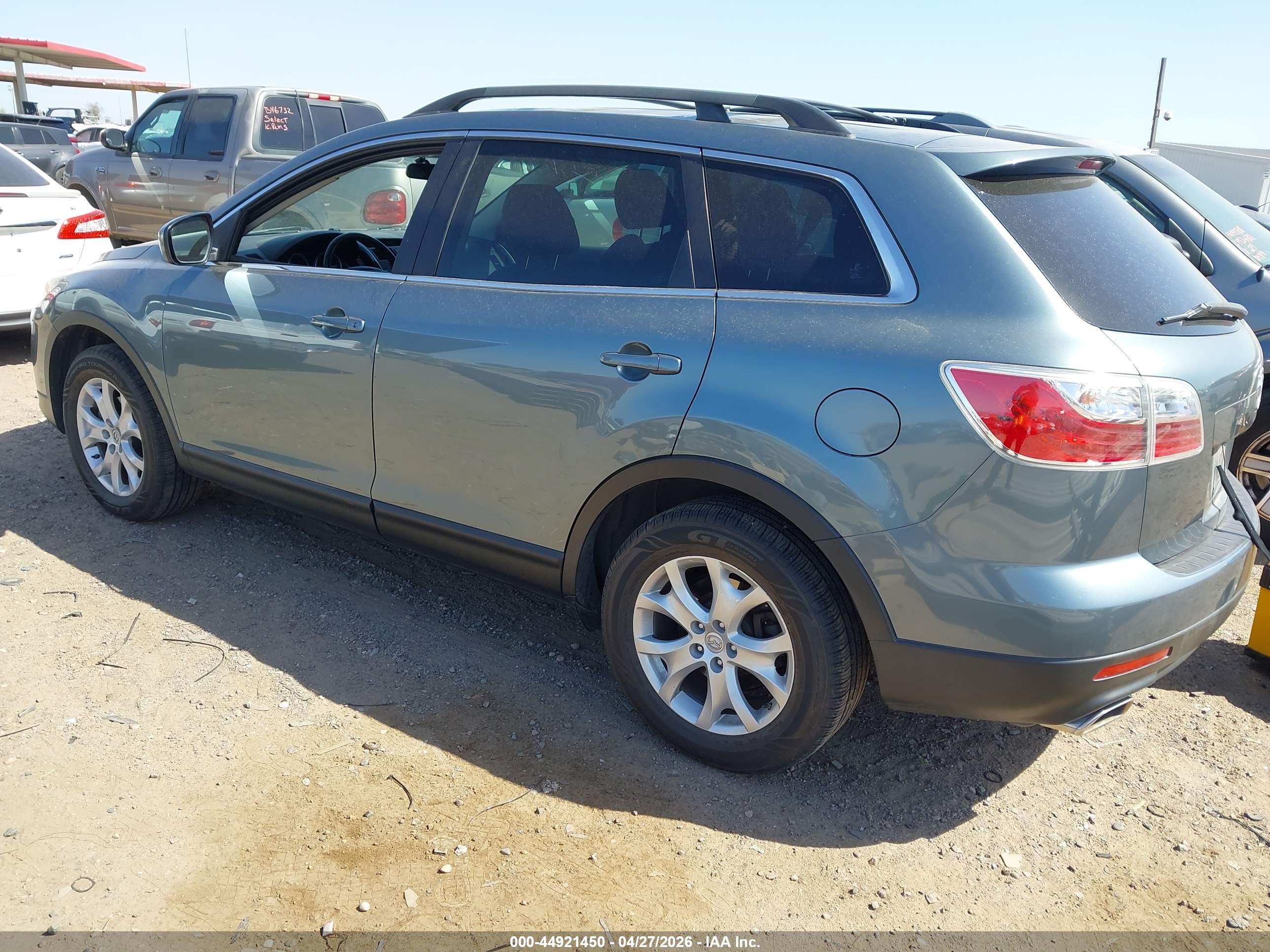 MAZDA CX-9 image 3