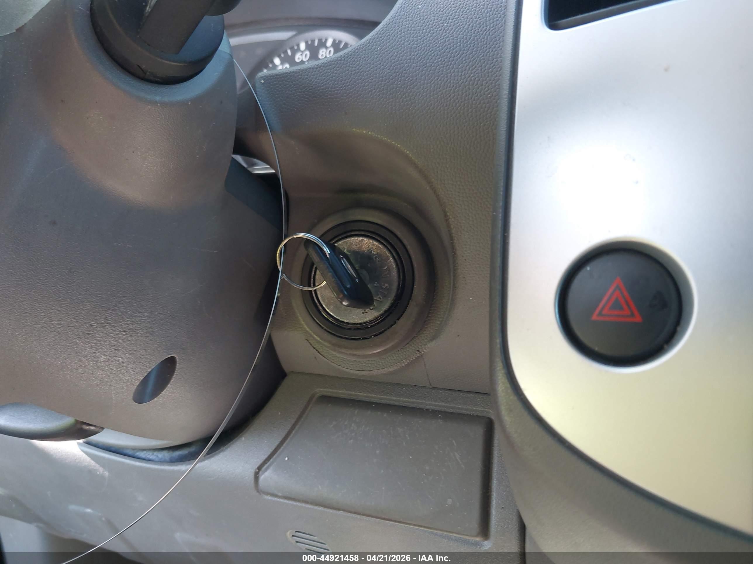 NISSAN FRONTIER image 11