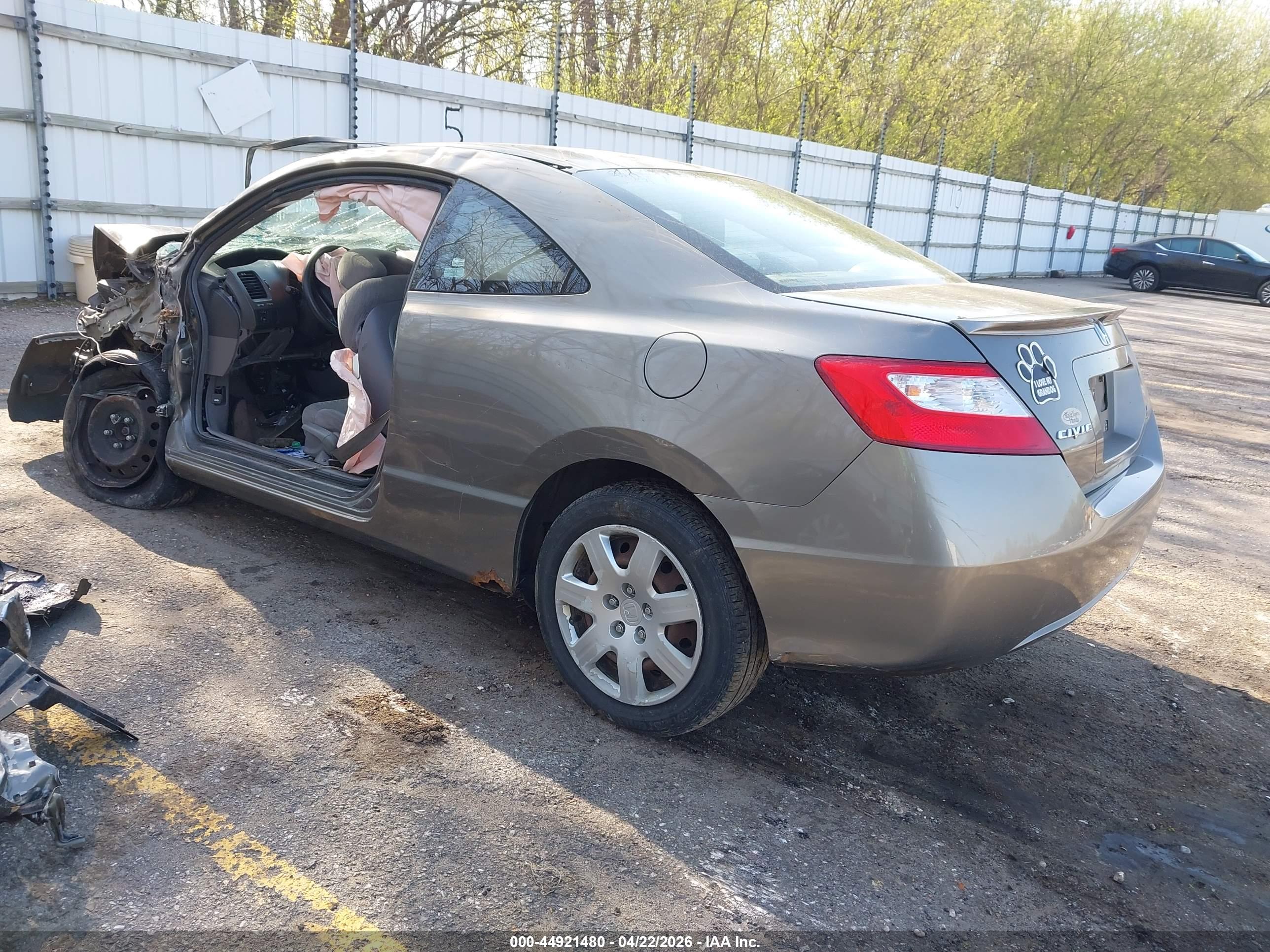 HONDA CIVIC image 3