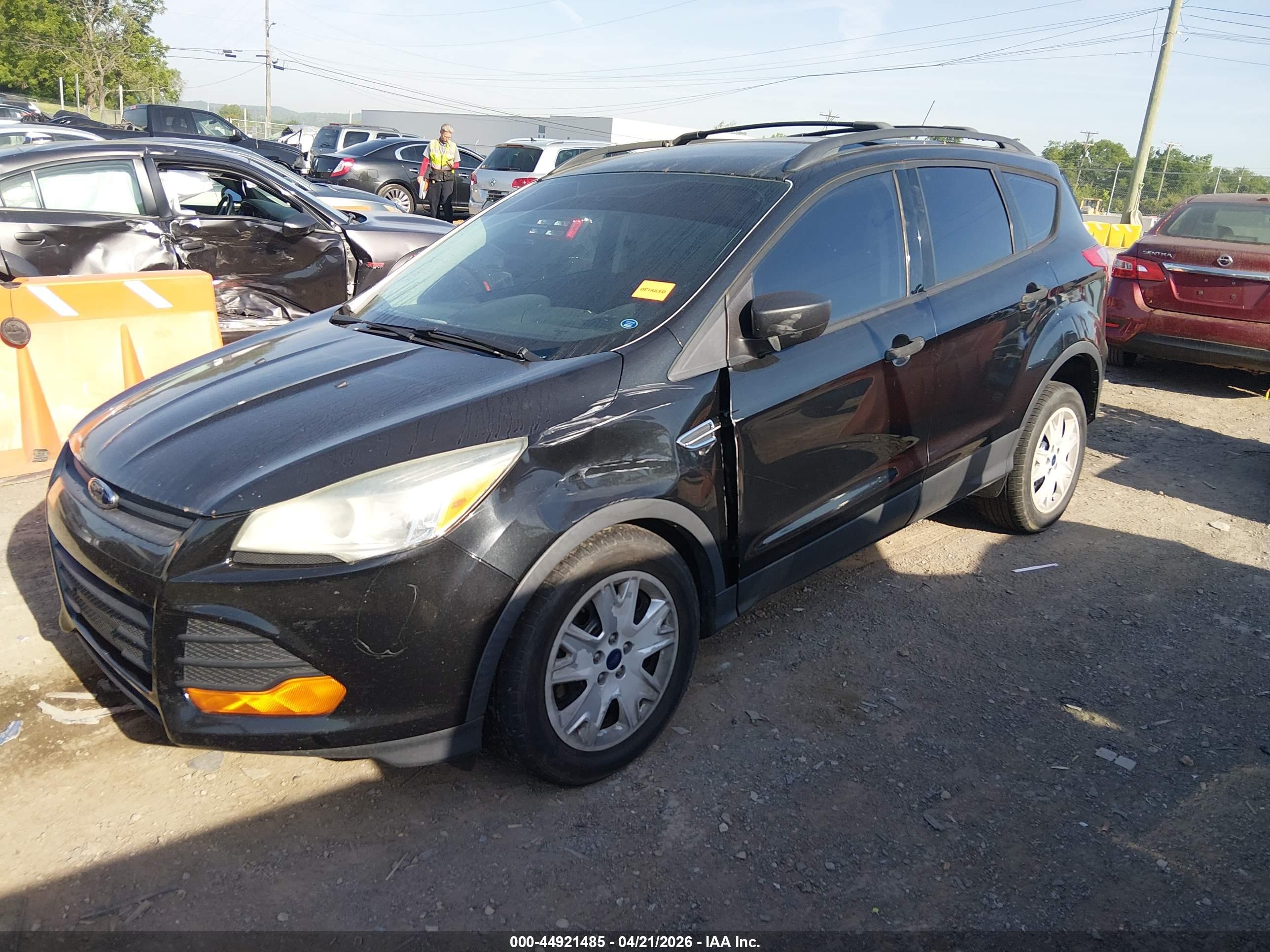 FORD ESCAPE image 2
