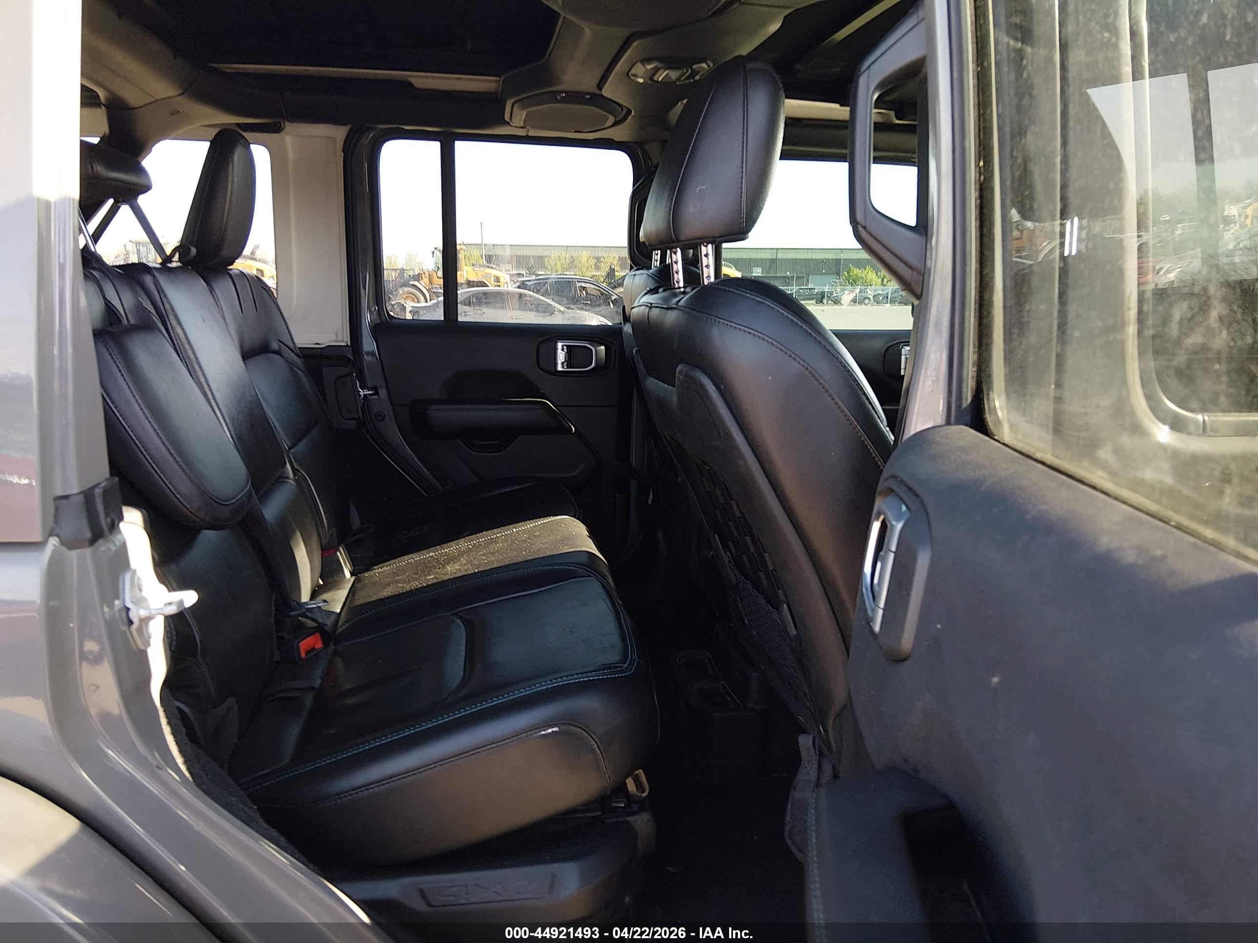 JEEP WRANGLER image 8