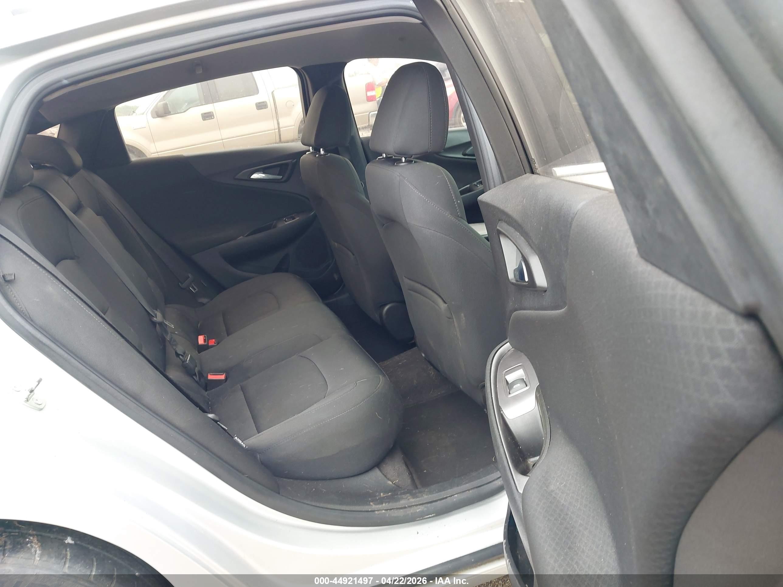 CHEVROLET MALIBU image 8