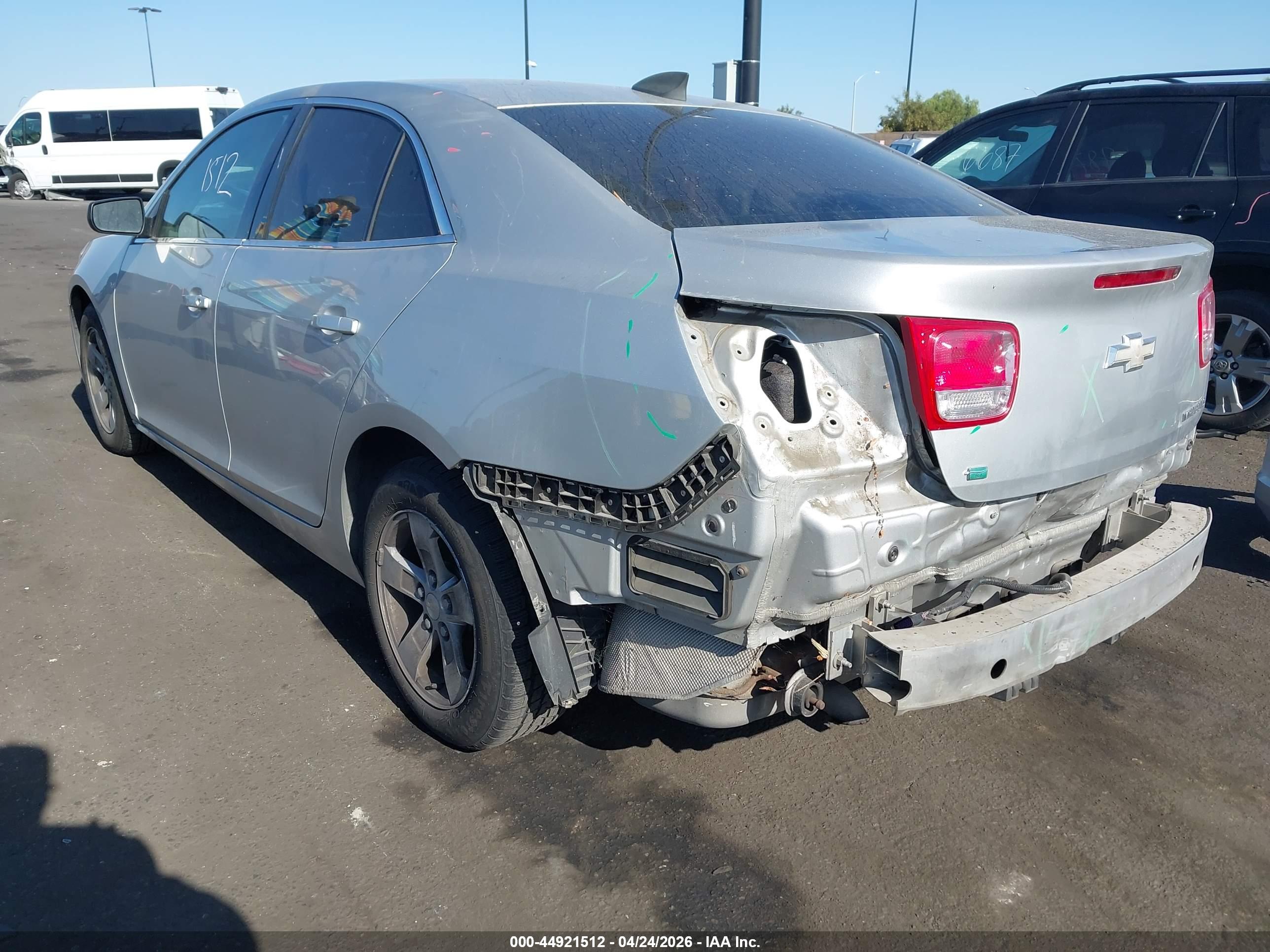 CHEVROLET MALIBU image 3