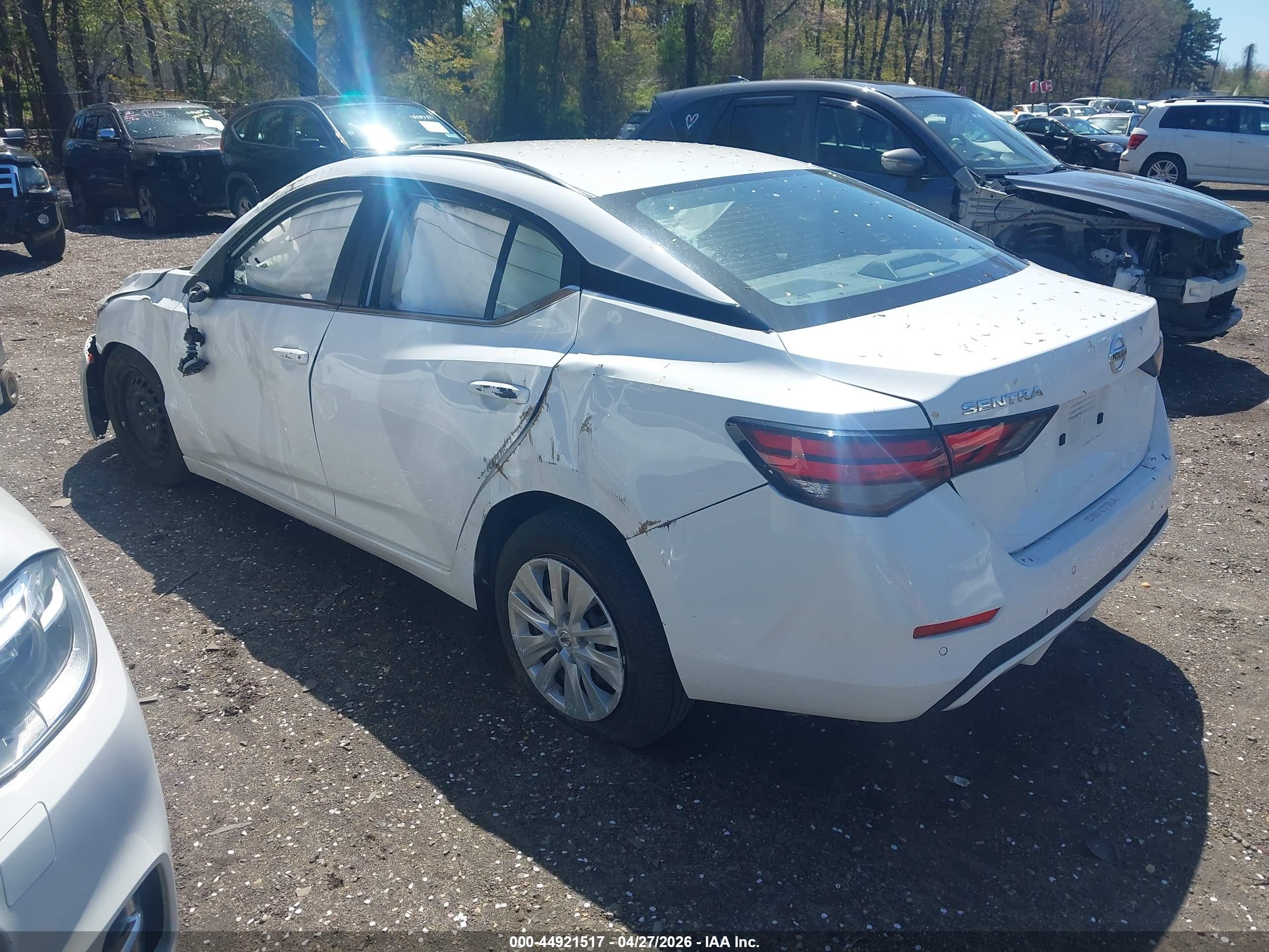 NISSAN SENTRA image 3