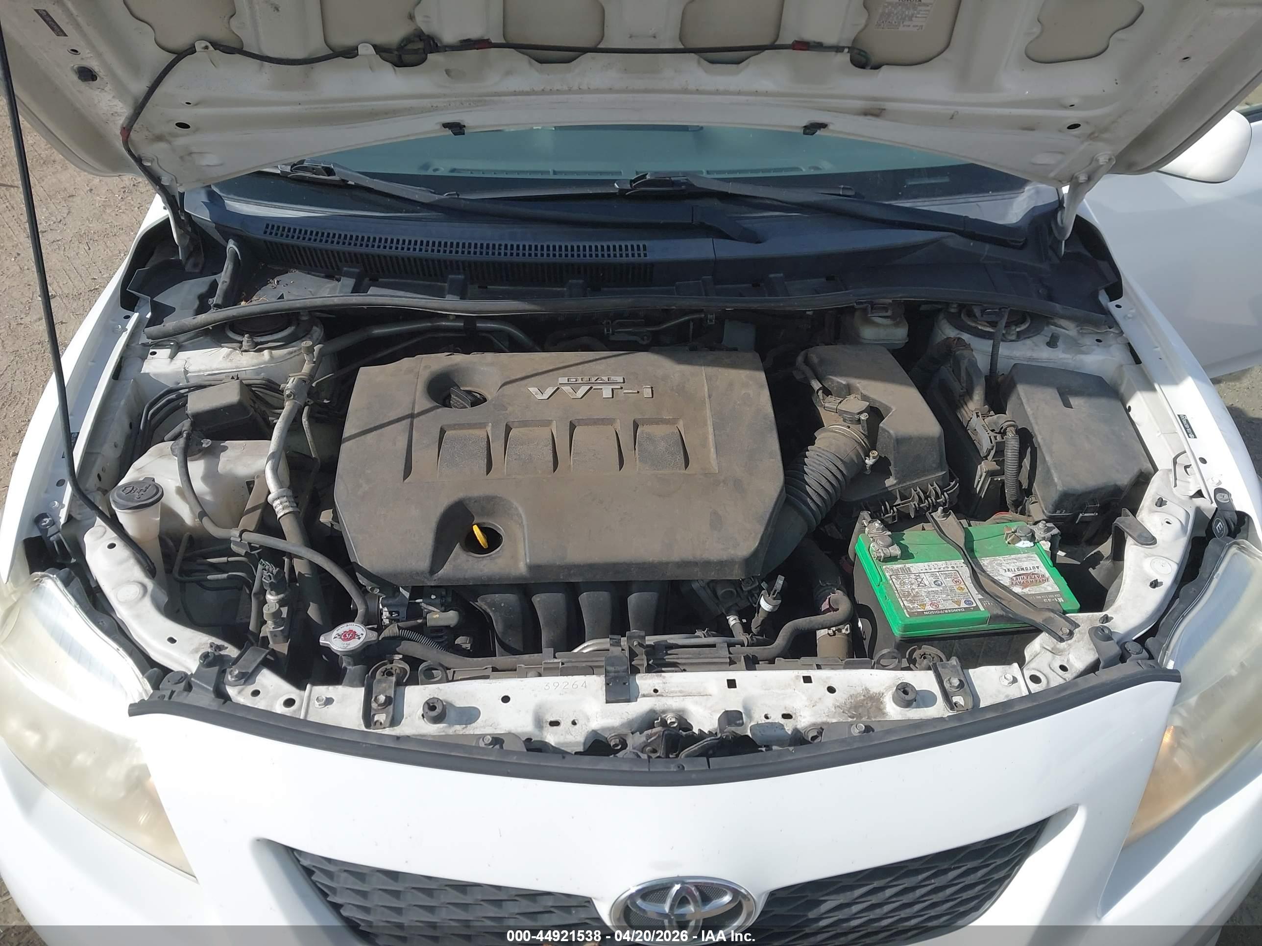 TOYOTA COROLLA image 10
