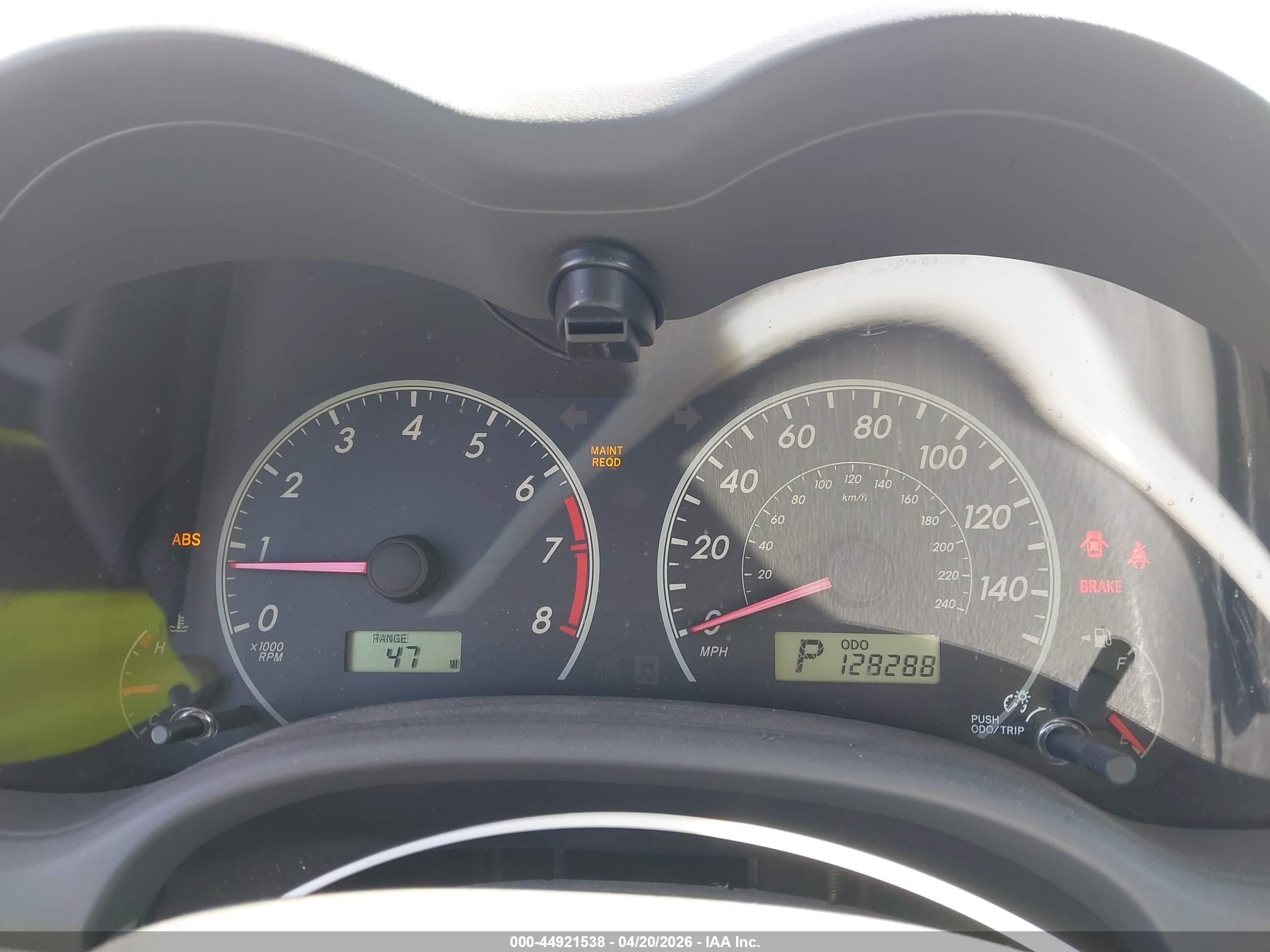 TOYOTA COROLLA image 7