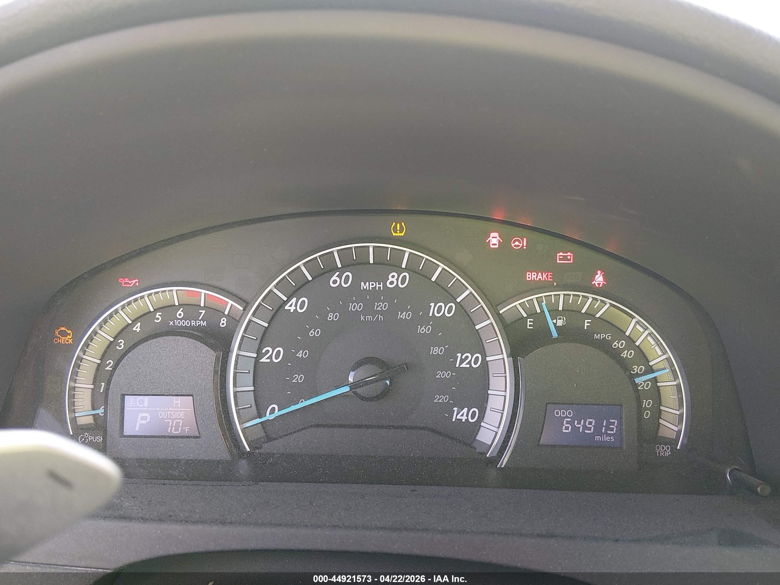 TOYOTA CAMRY image 7