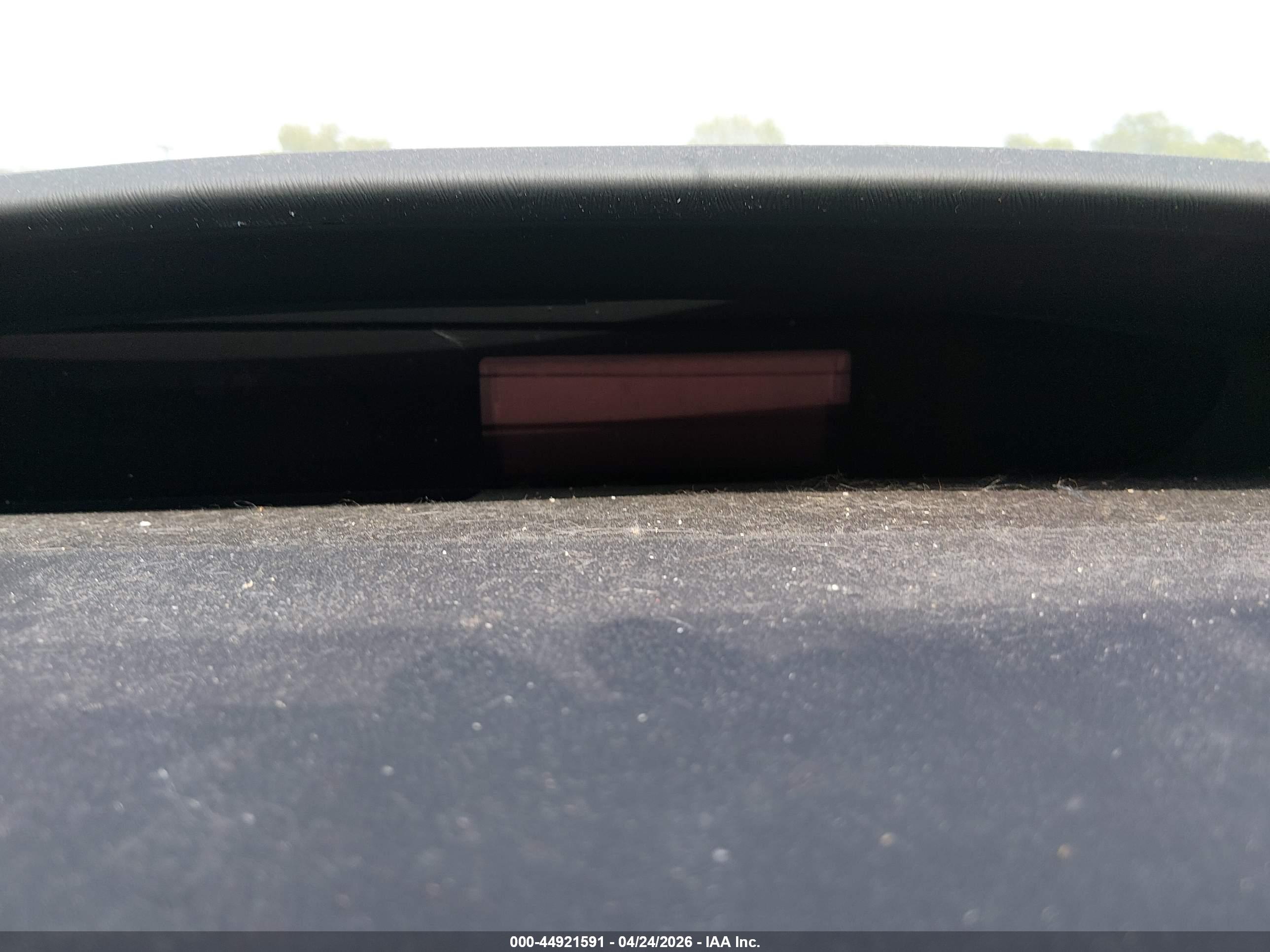 TOYOTA PRIUS image 7