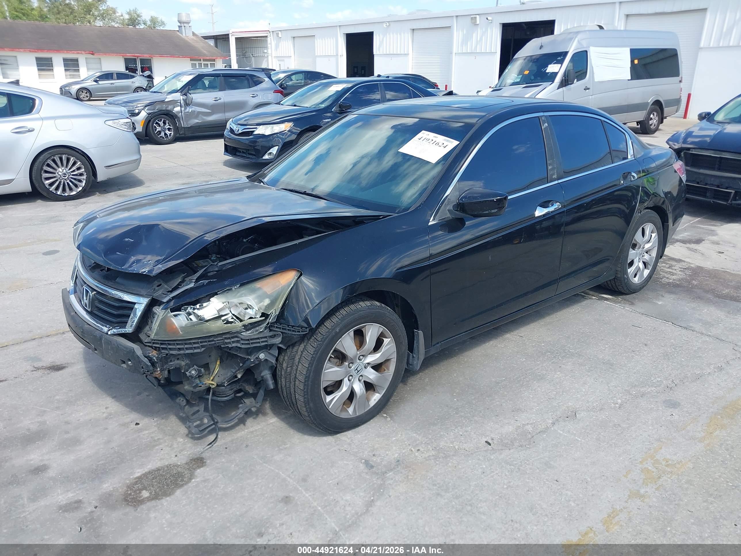 HONDA ACCORD image 2