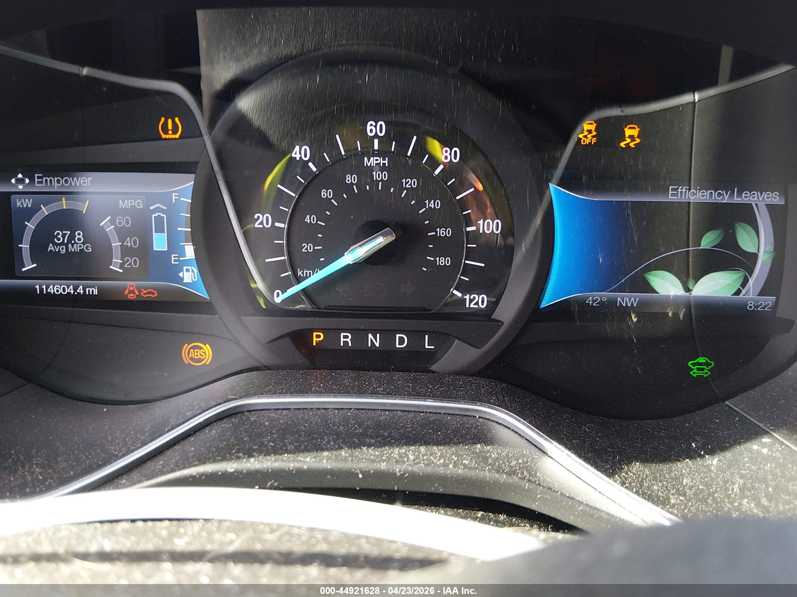 FORD FUSION image 7