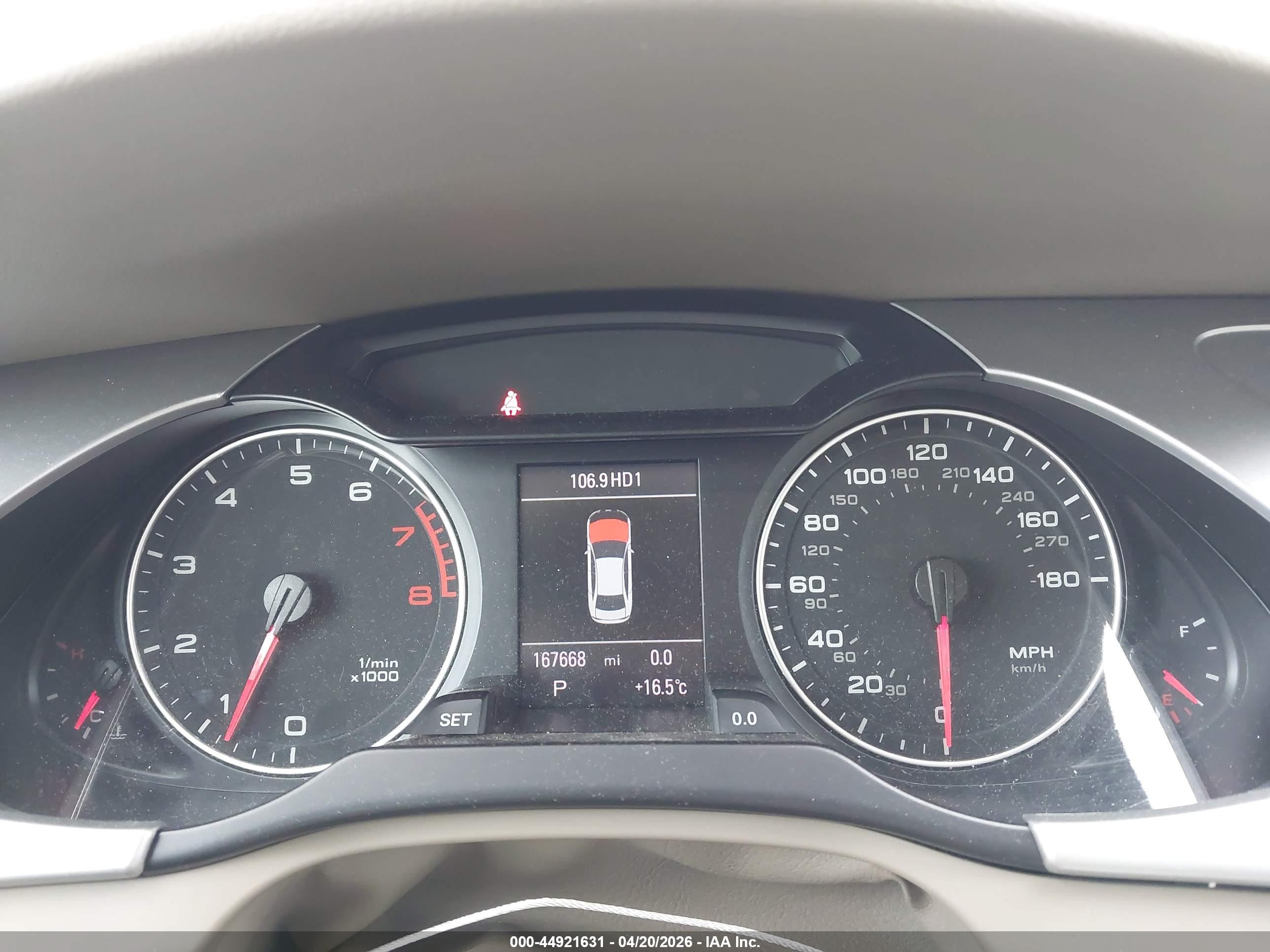 AUDI A4 image 7