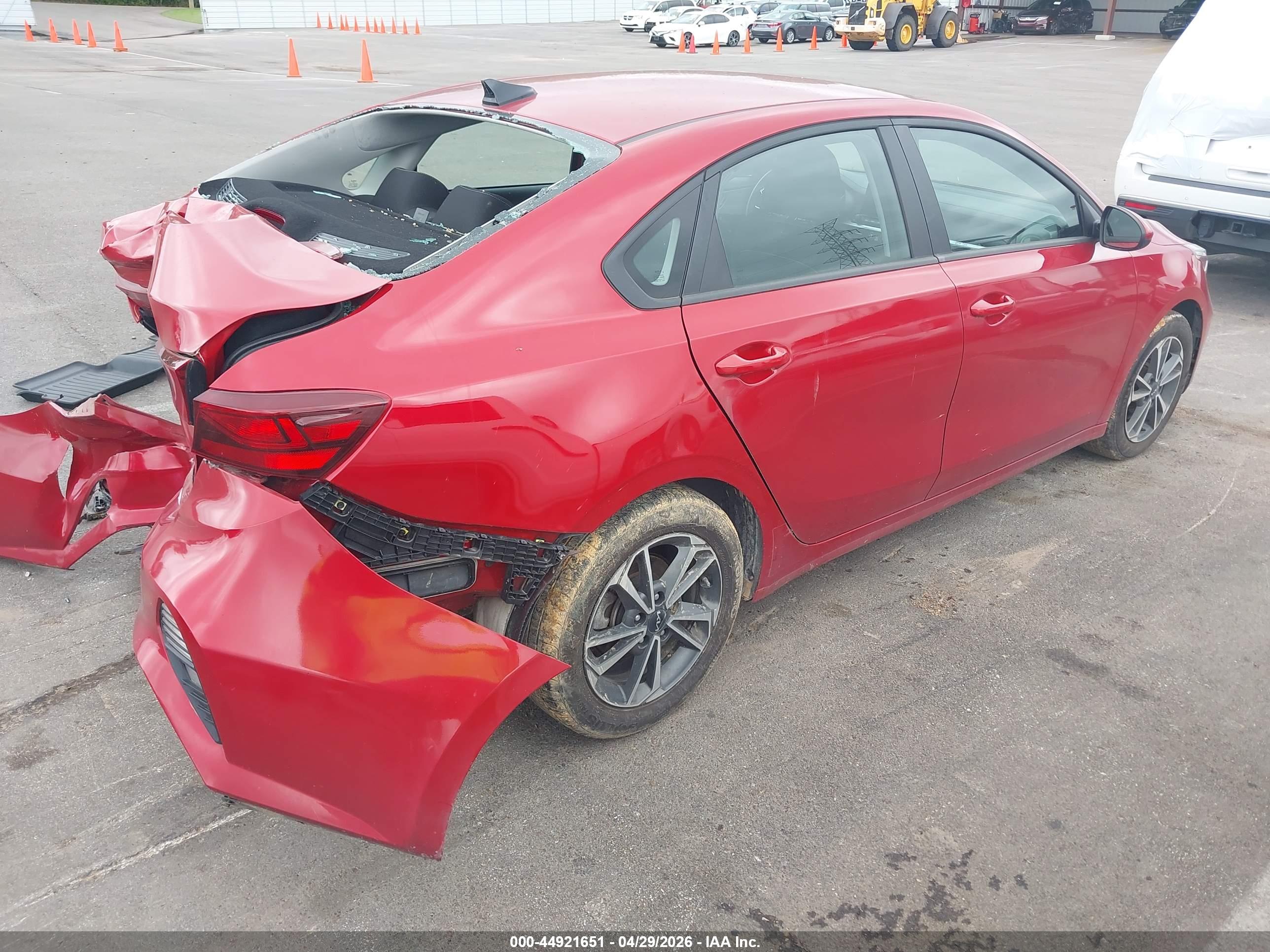 KIA FORTE image 4