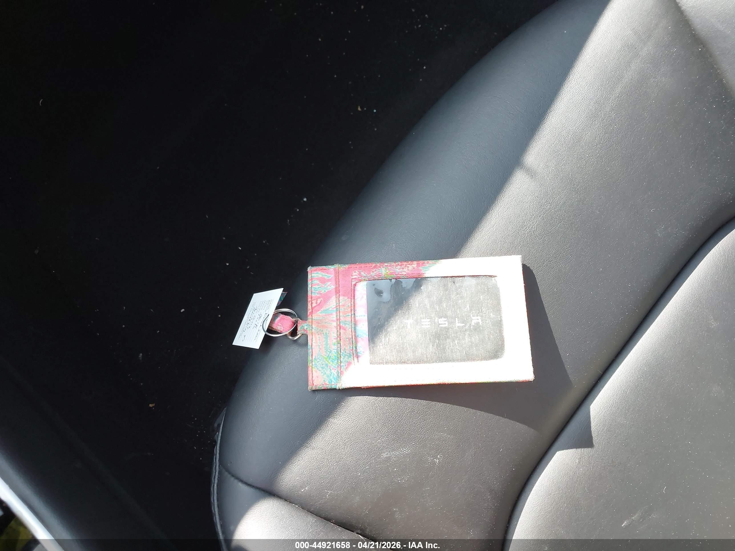 TESLA MODEL image 11