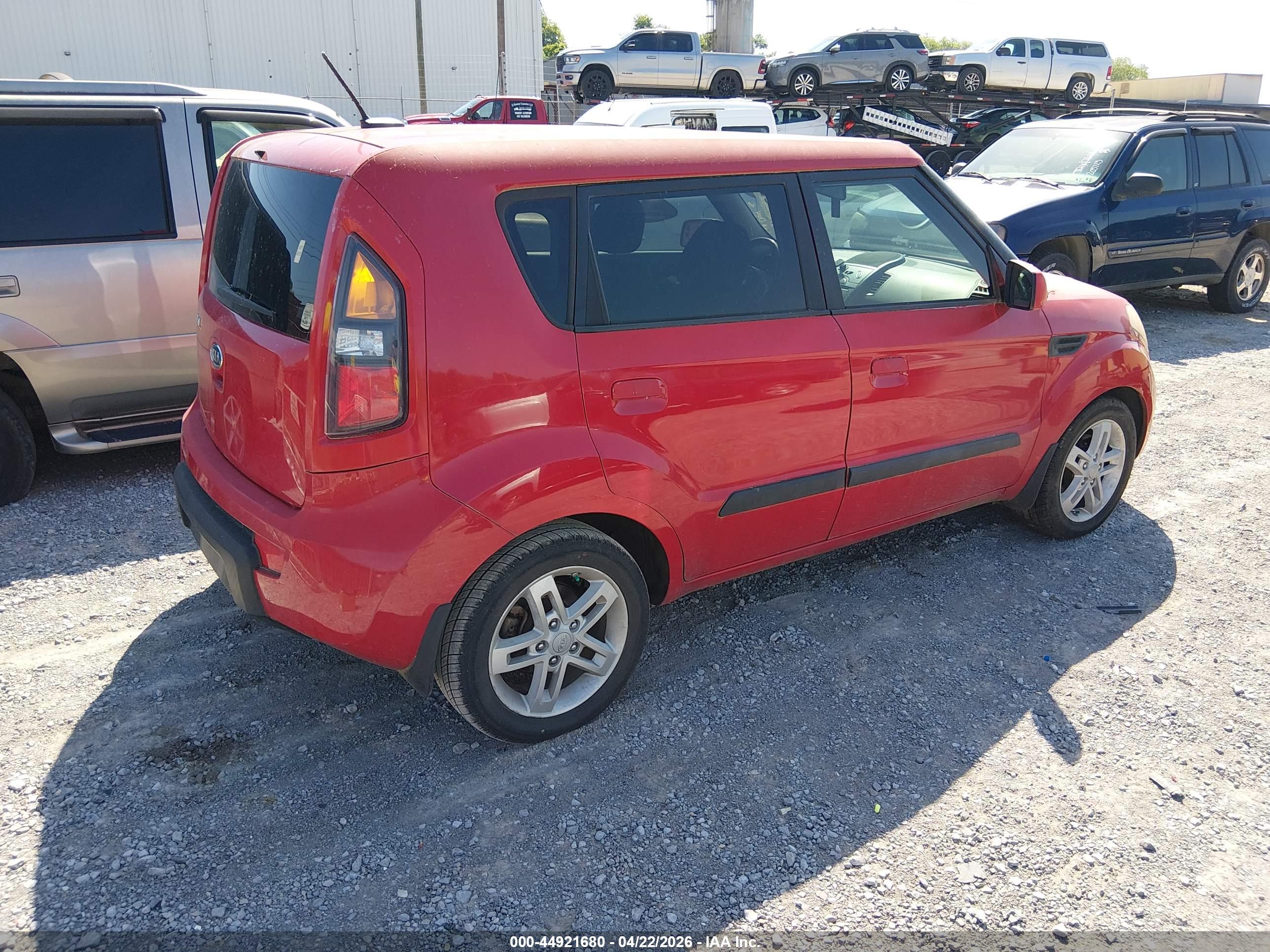 KIA SOUL image 4