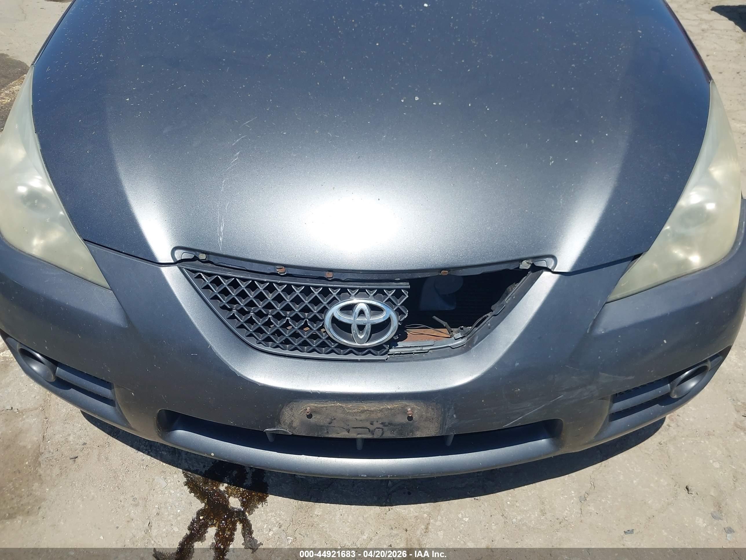 TOYOTA CAMRY image 6