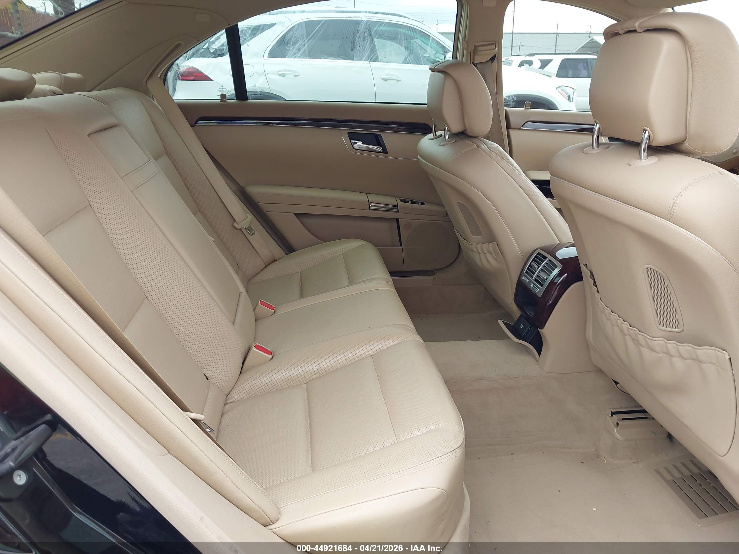MERCEDES-BENZ S image 8