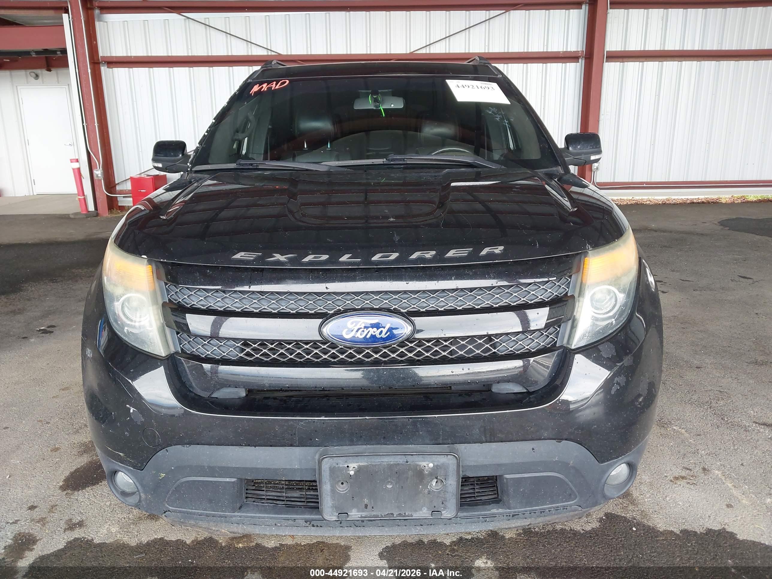 FORD EXPLORER image 6