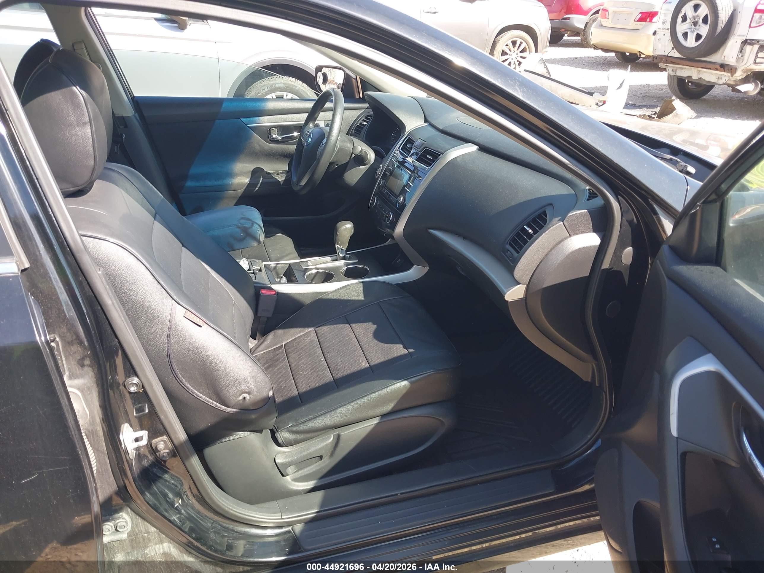 NISSAN ALTIMA image 5