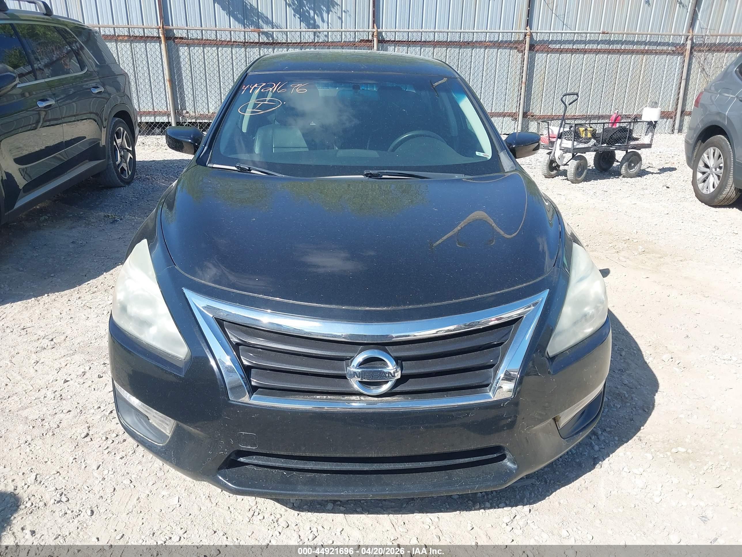 NISSAN ALTIMA image 6