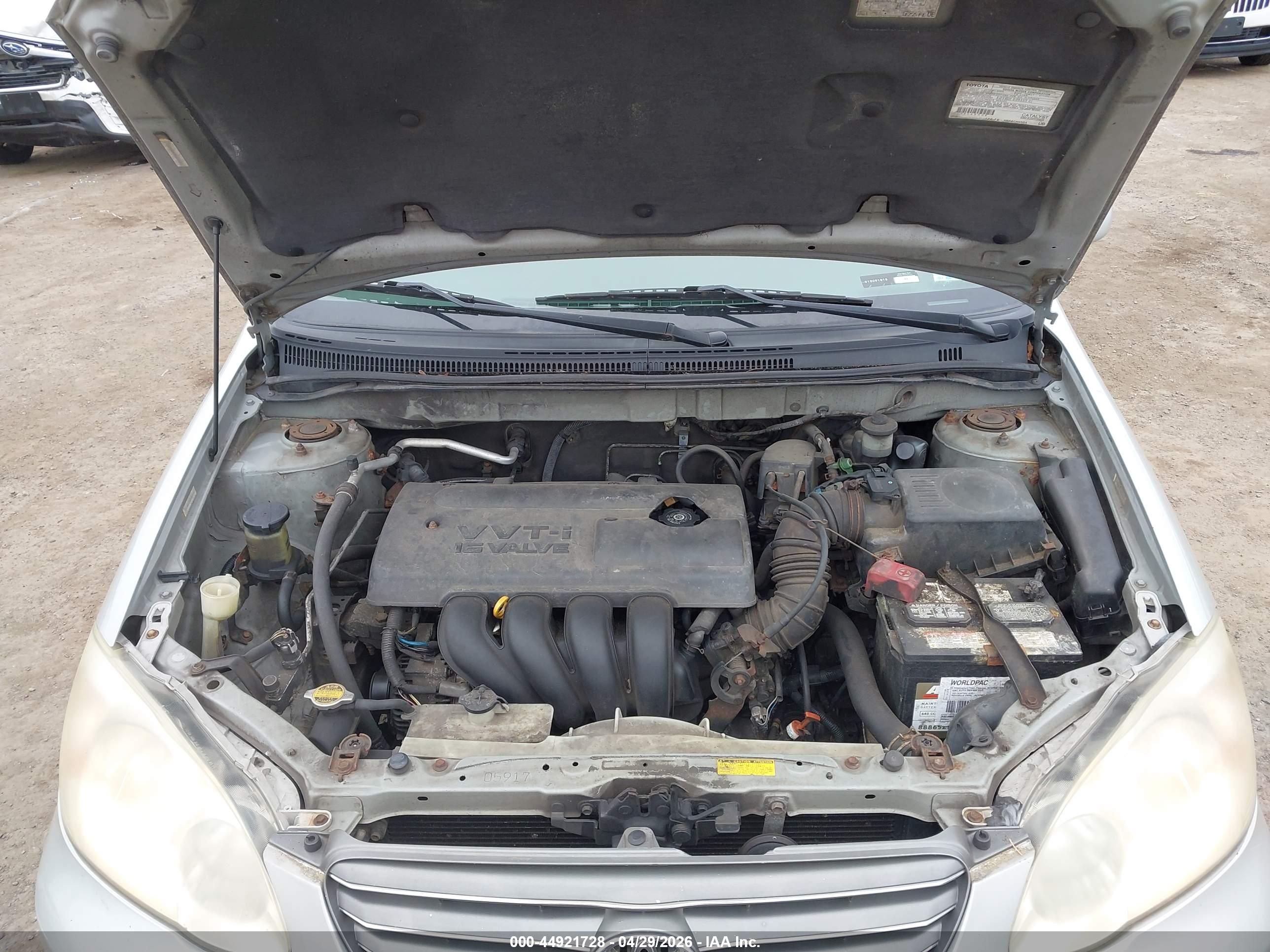 TOYOTA COROLLA image 10