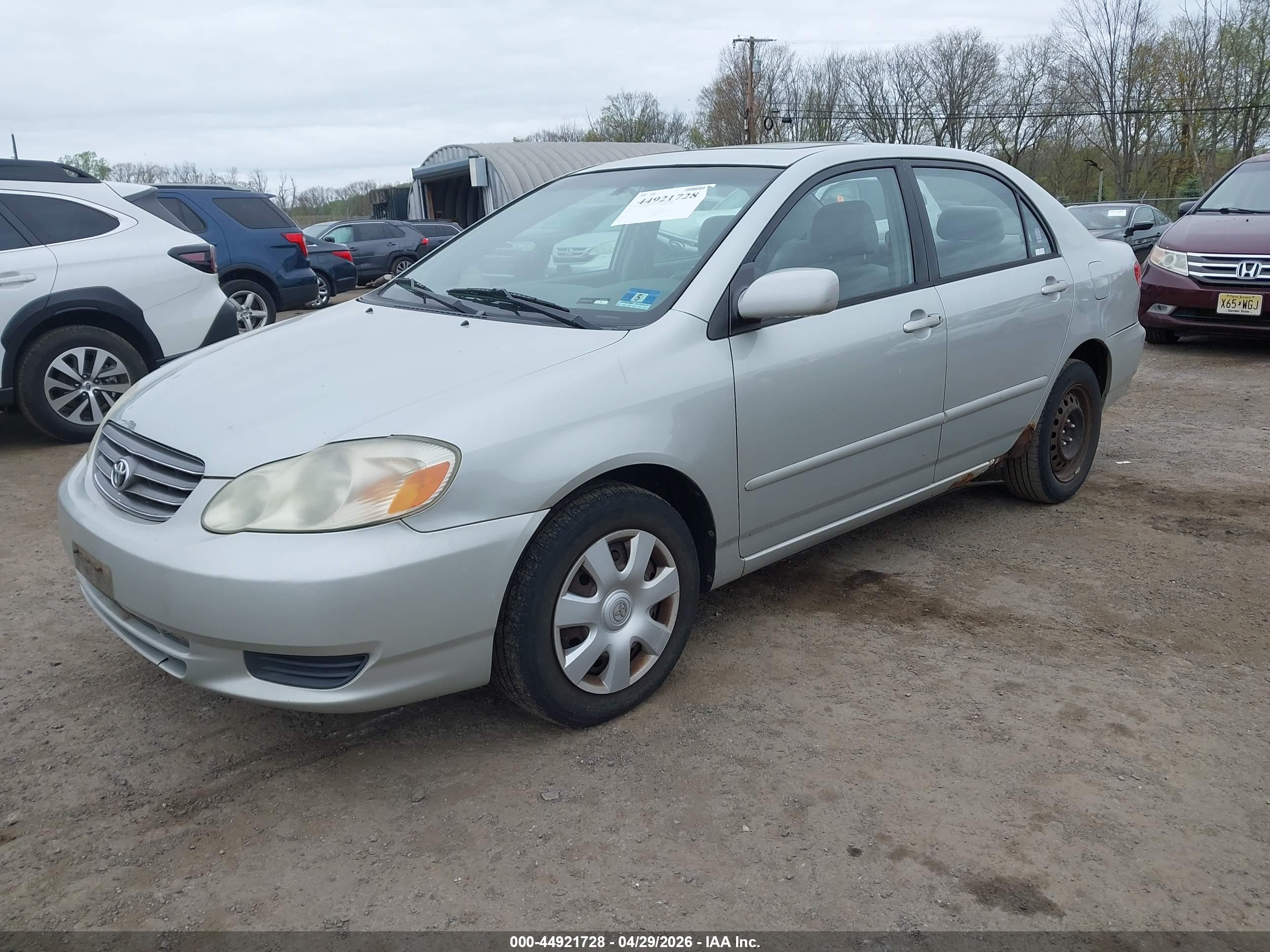 TOYOTA COROLLA image 2