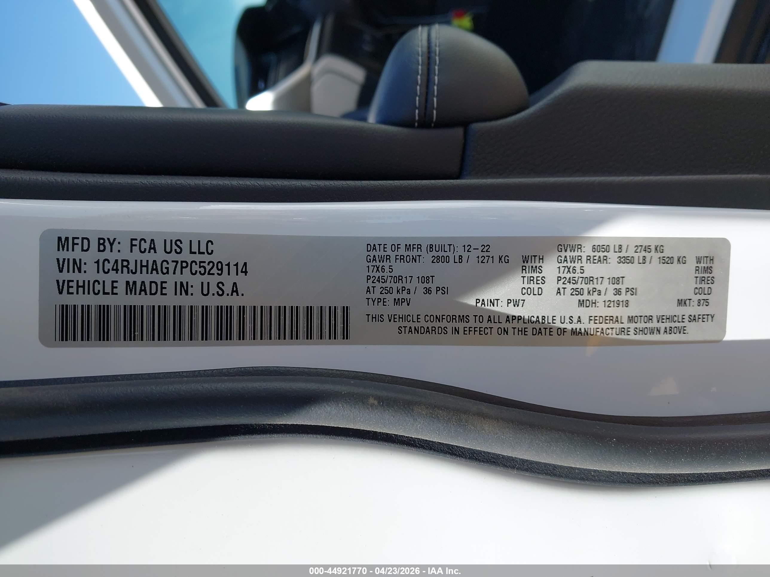 JEEP GRAND image 9