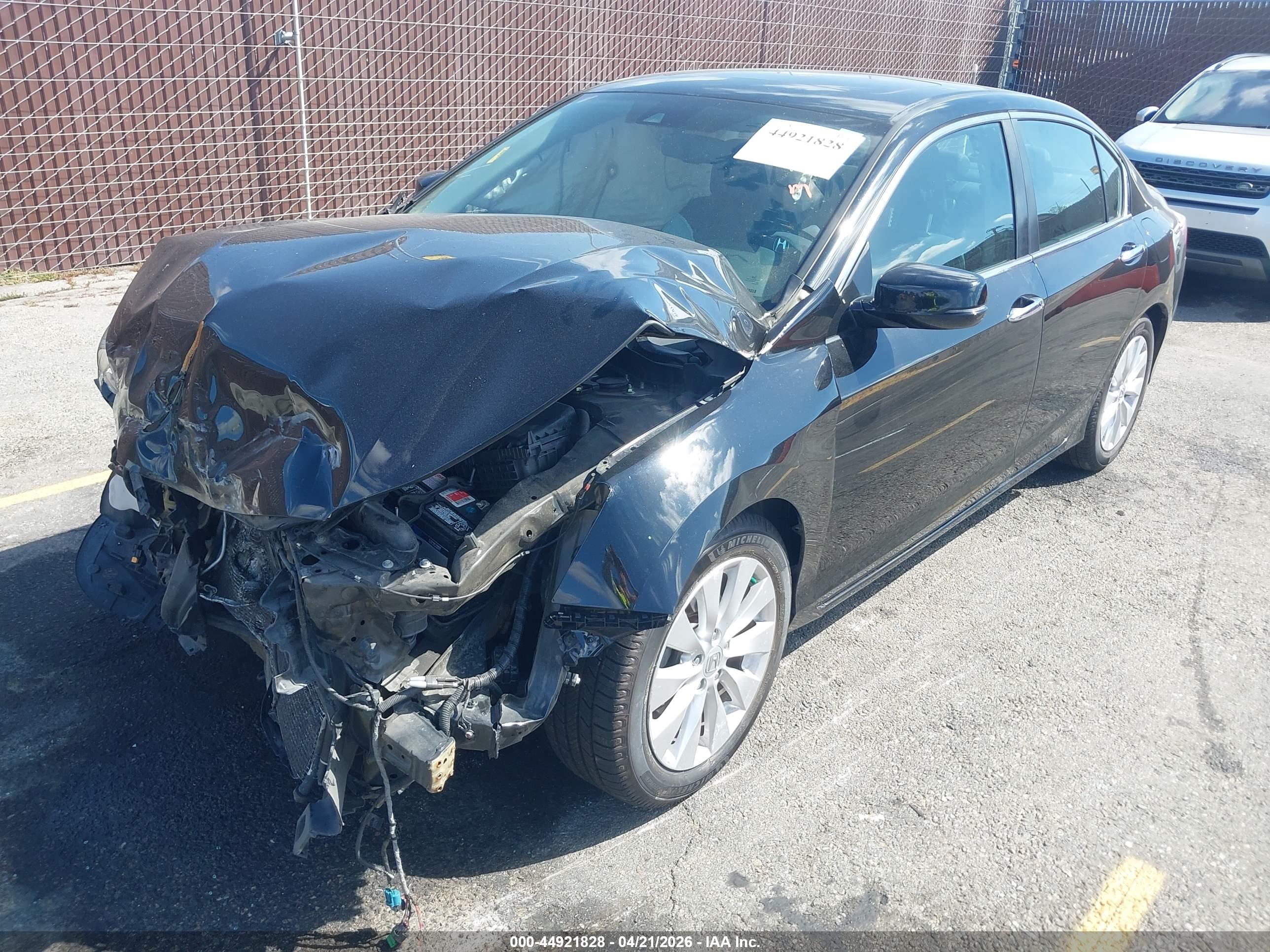 HONDA ACCORD image 2