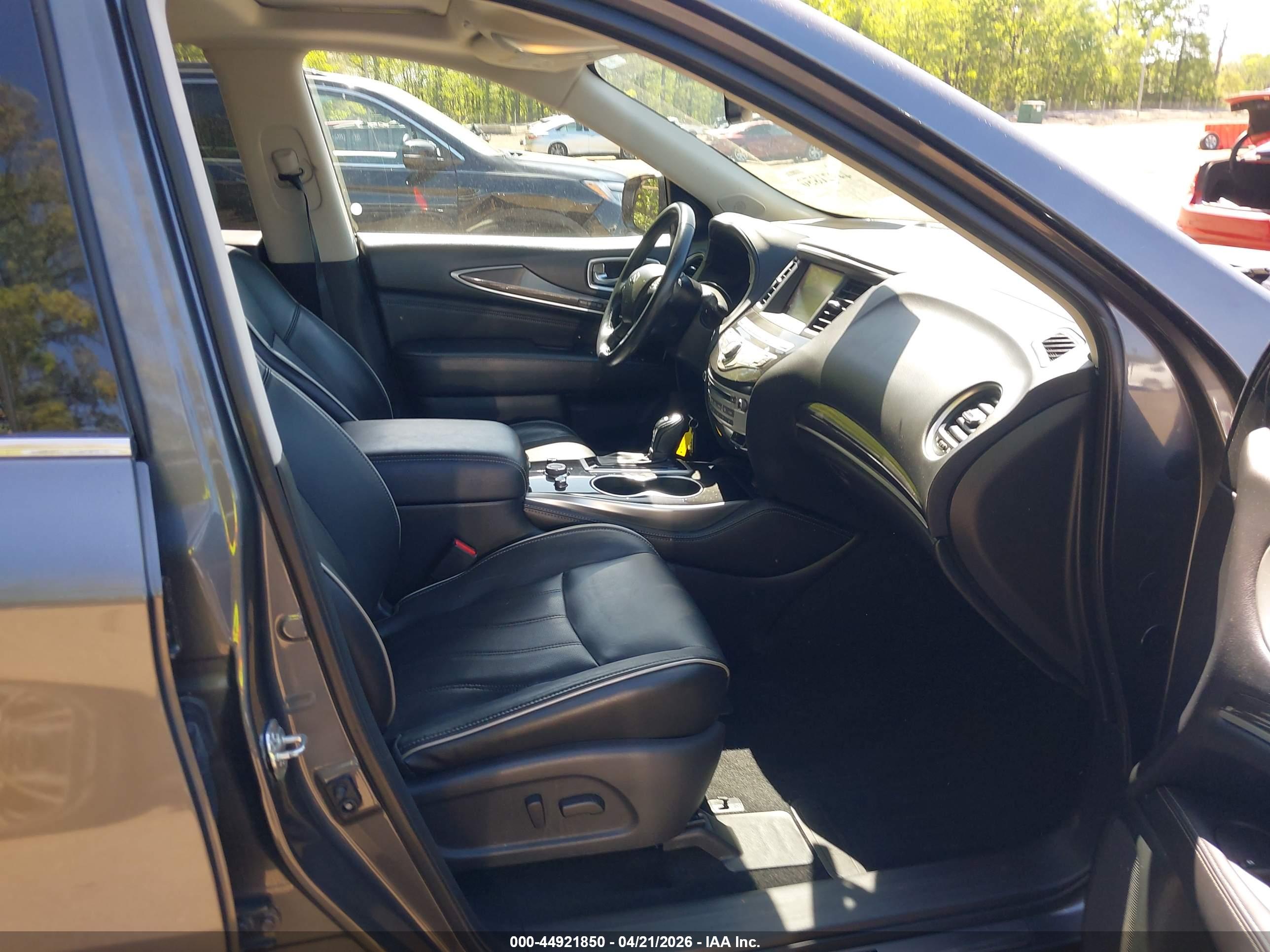 INFINITI QX60 image 5