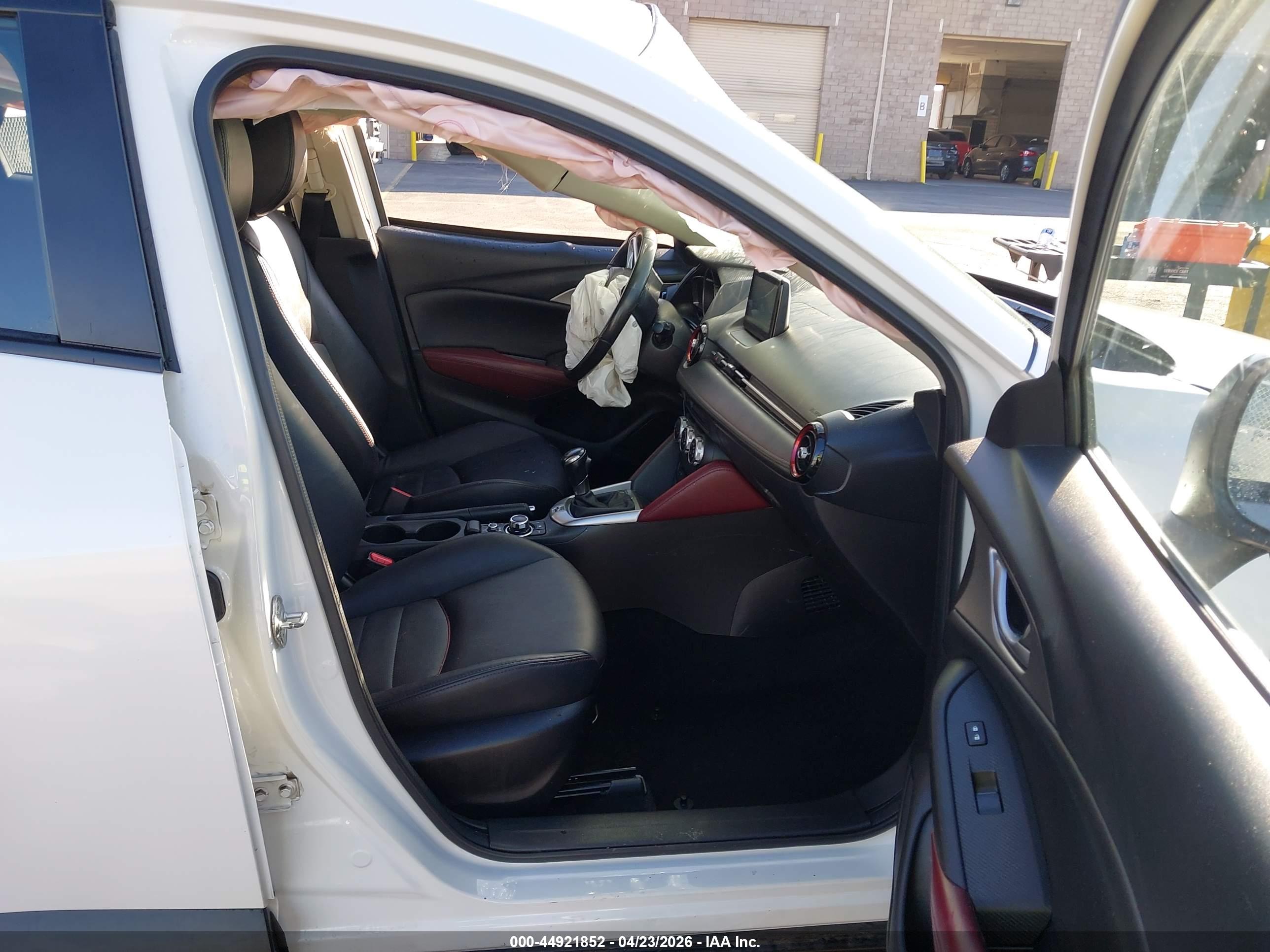 MAZDA CX-3 image 5
