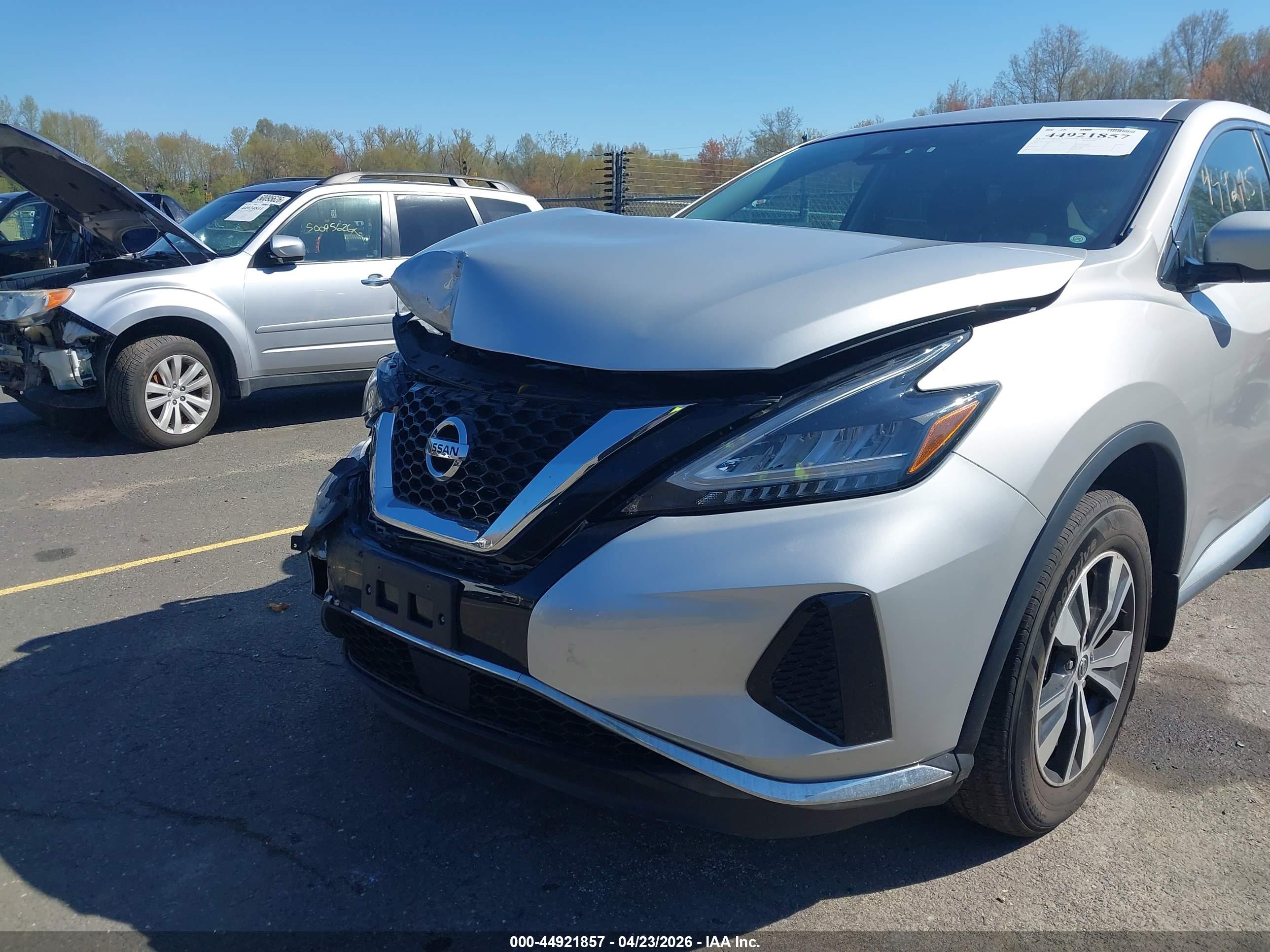 NISSAN MURANO image 6