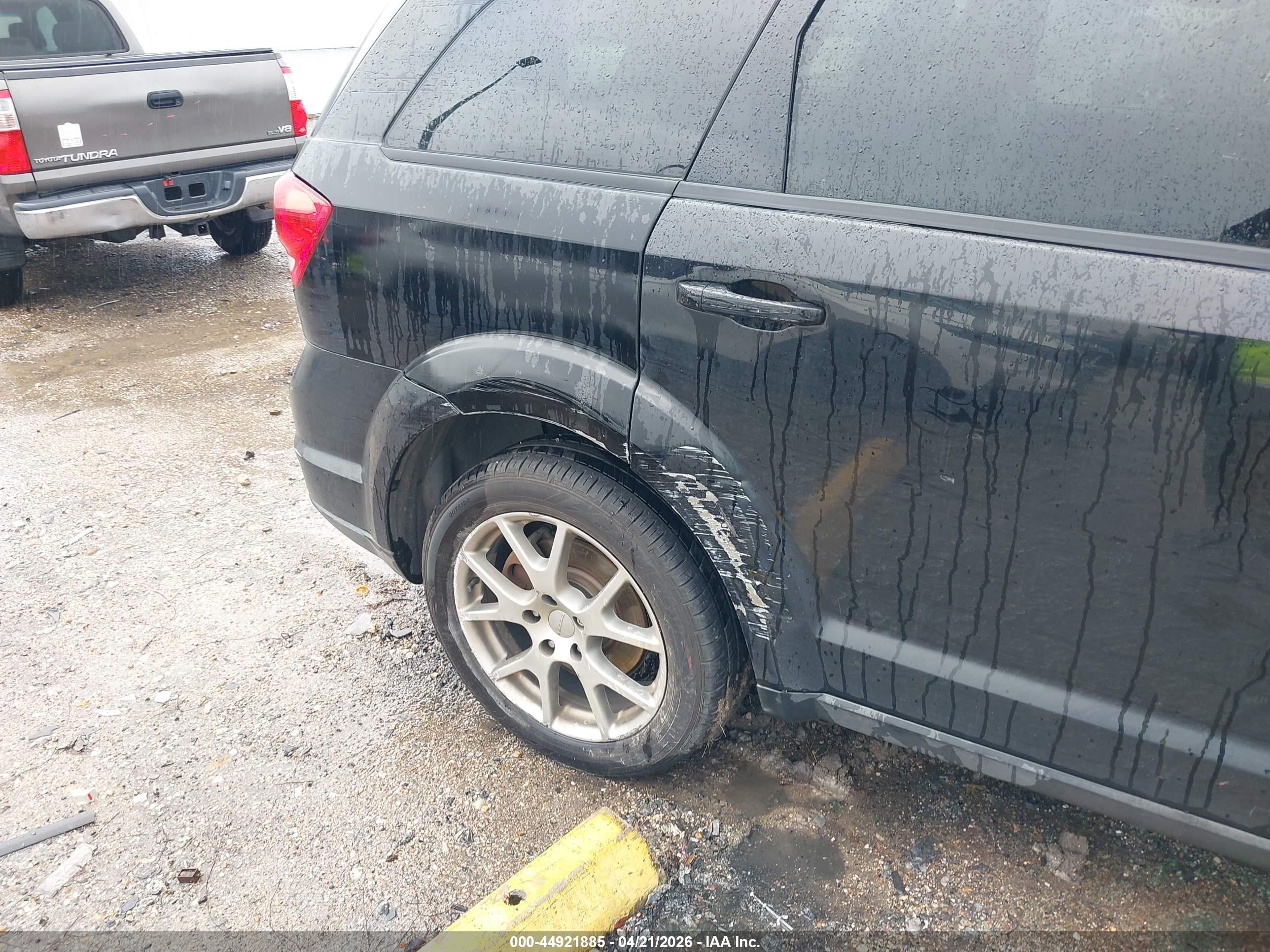 DODGE JOURNEY image 6