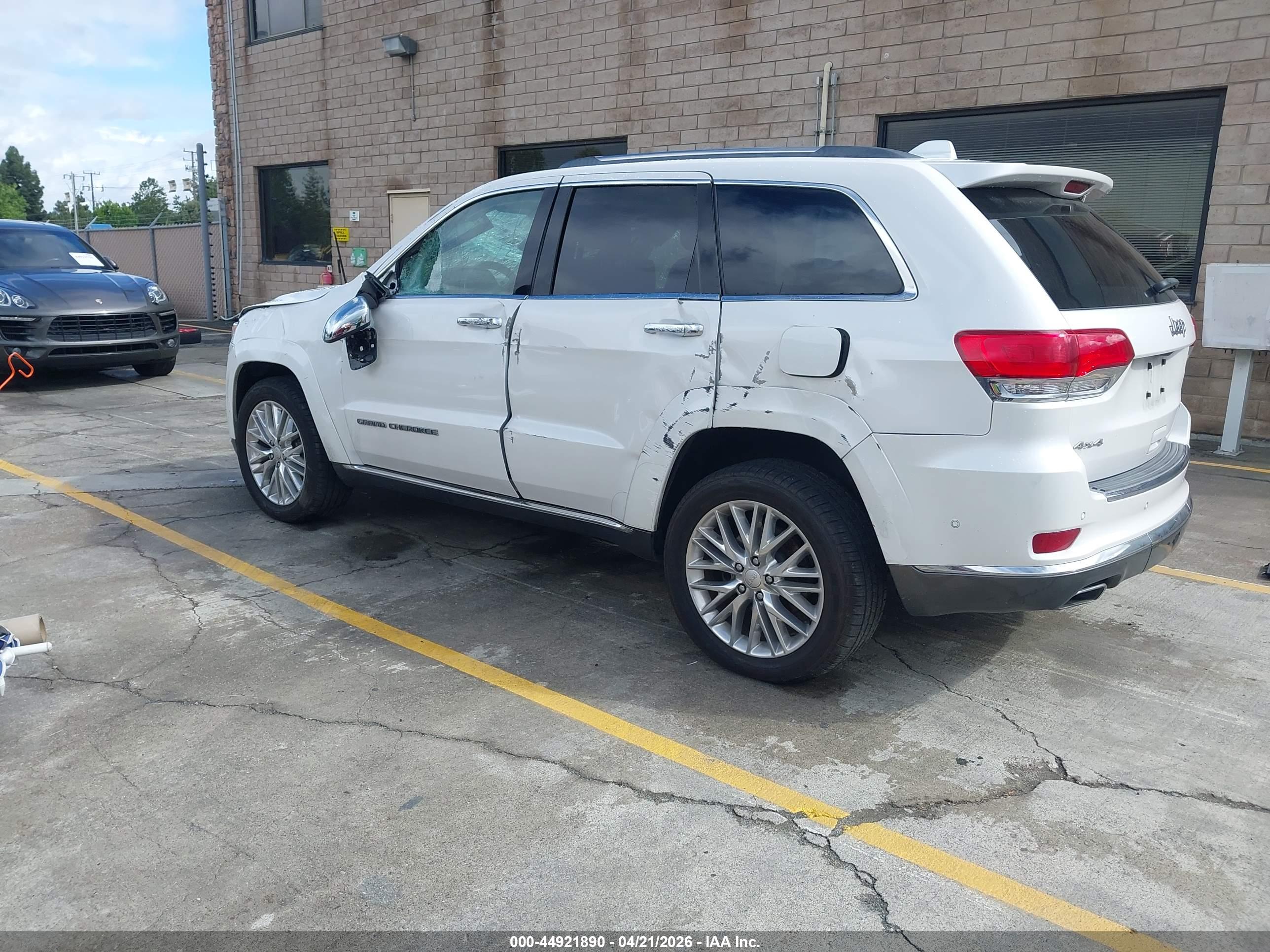 JEEP GRAND image 3
