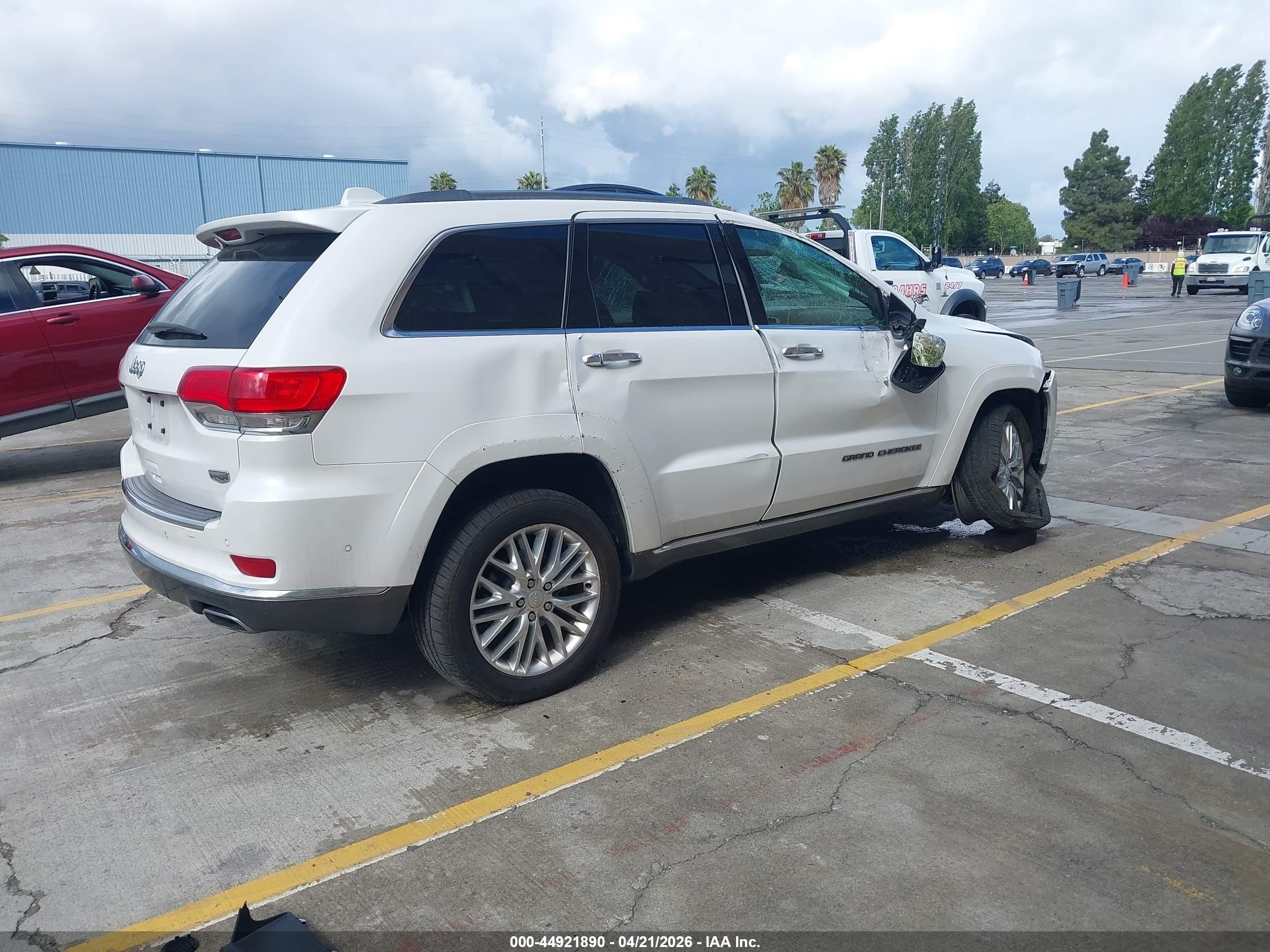 JEEP GRAND image 4