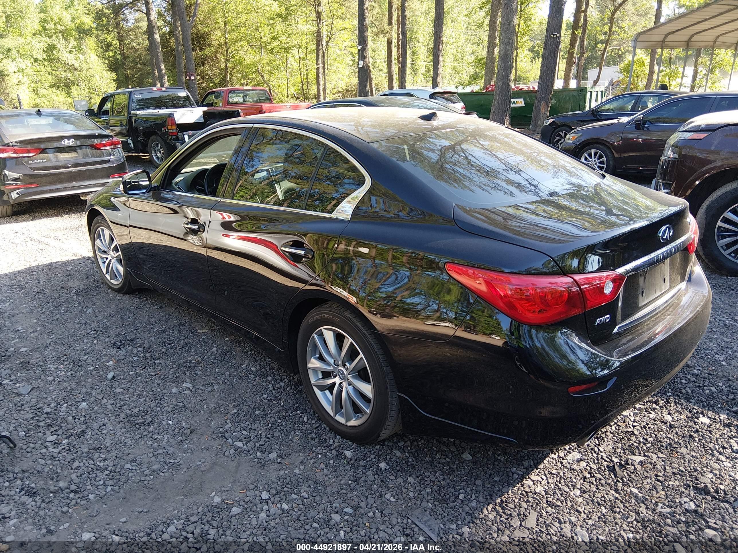 INFINITI Q50 image 3