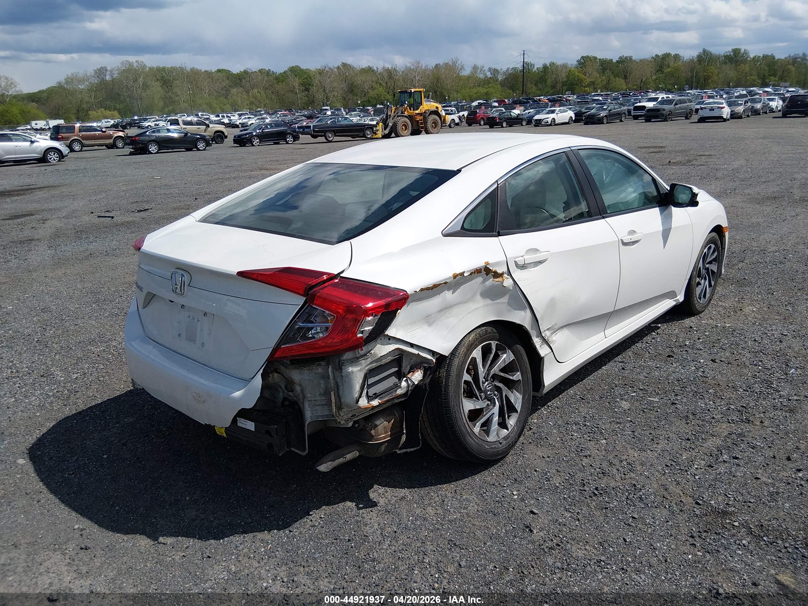 HONDA CIVIC image 4