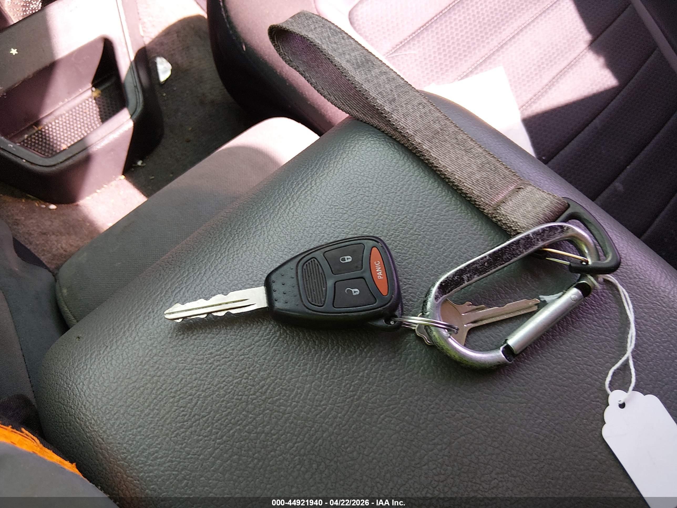 DODGE DAKOTA image 11