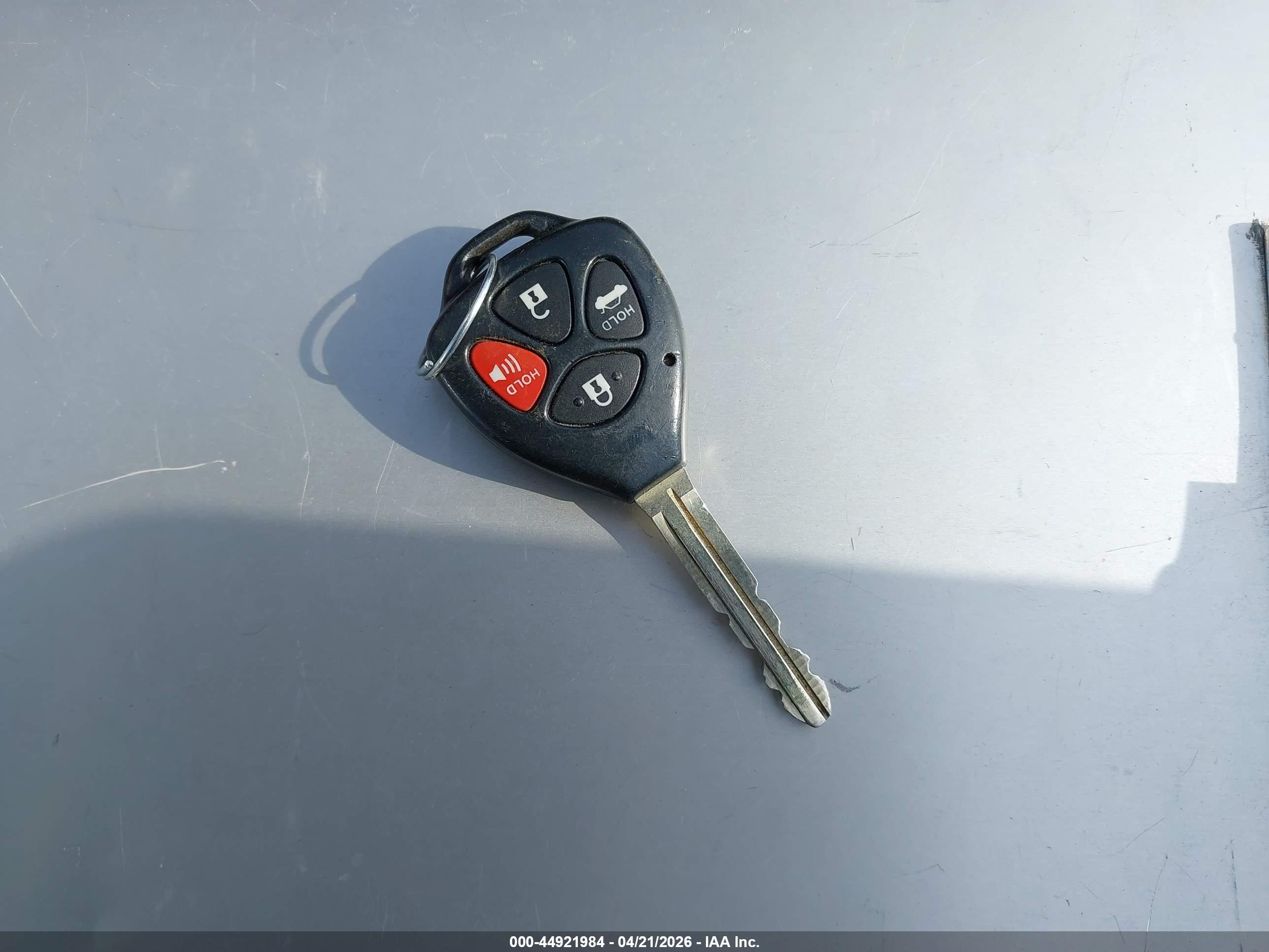 TOYOTA COROLLA image 11