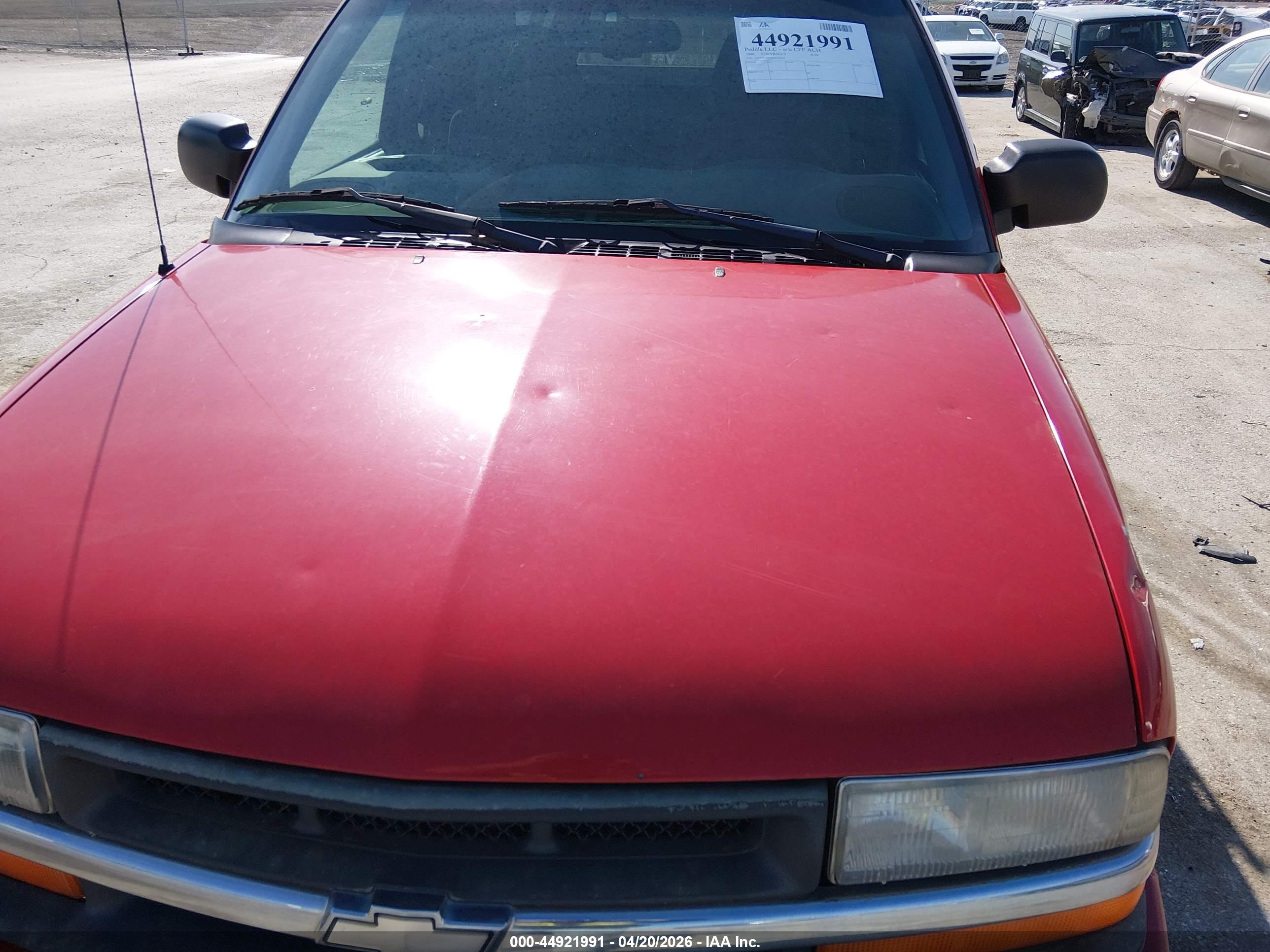 CHEVROLET S-10 image 6