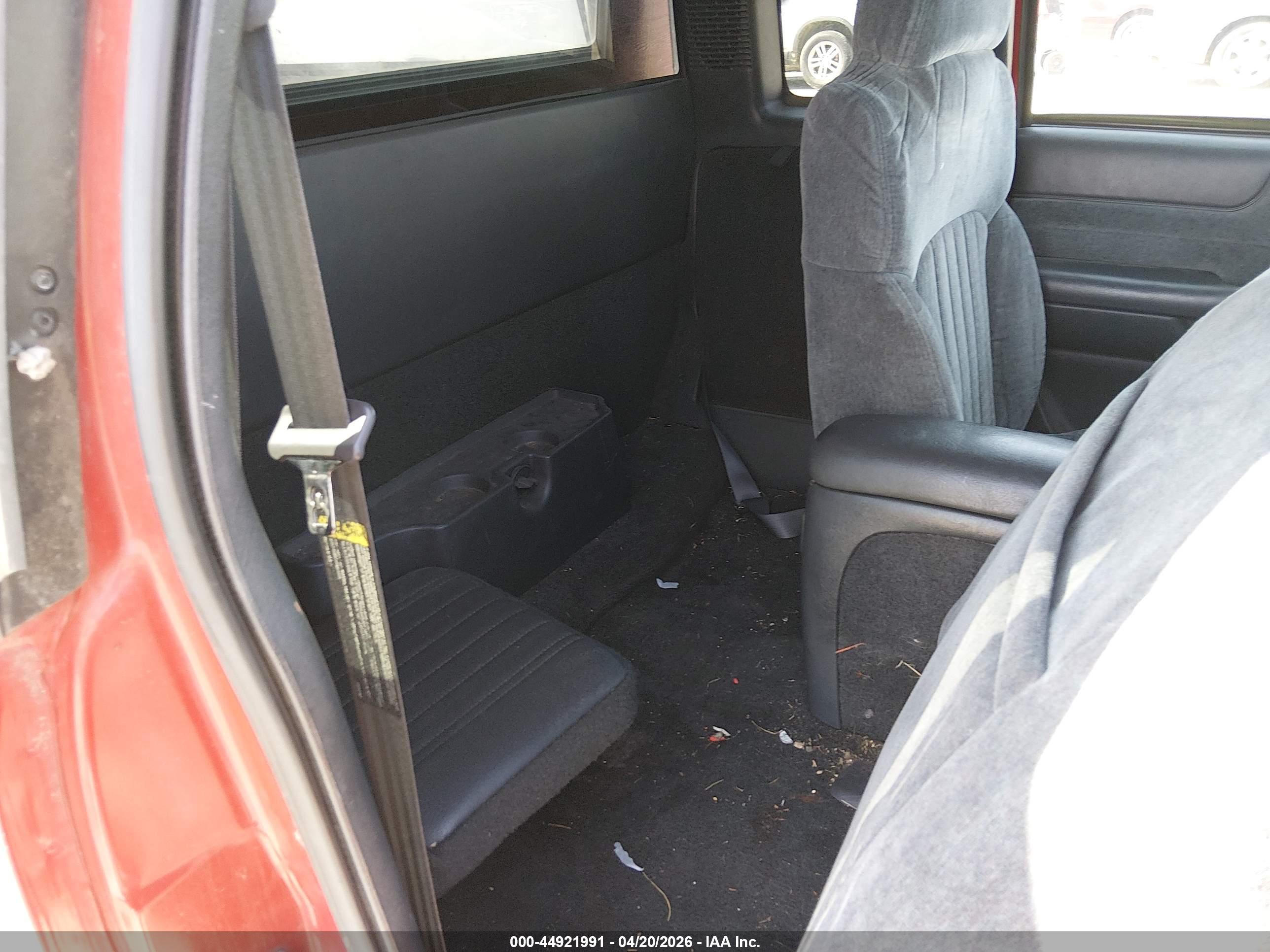 CHEVROLET S-10 image 8