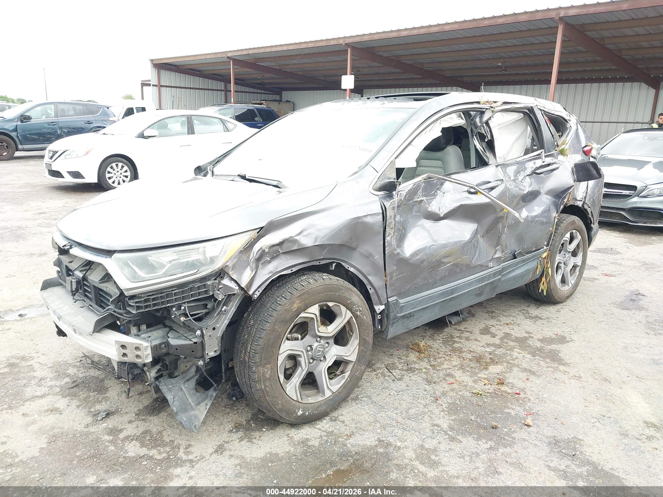 HONDA CR-V image 2