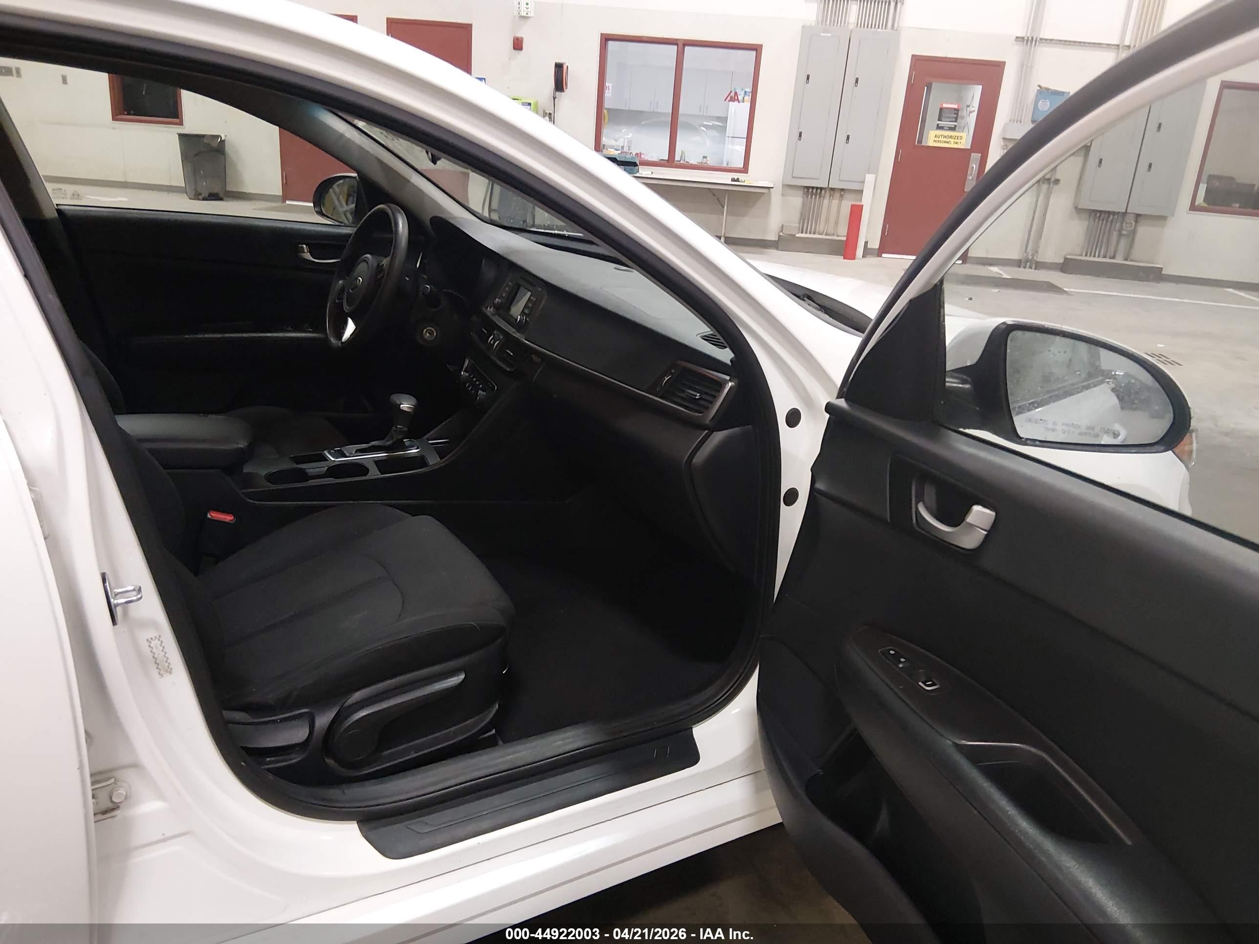 KIA OPTIMA image 5