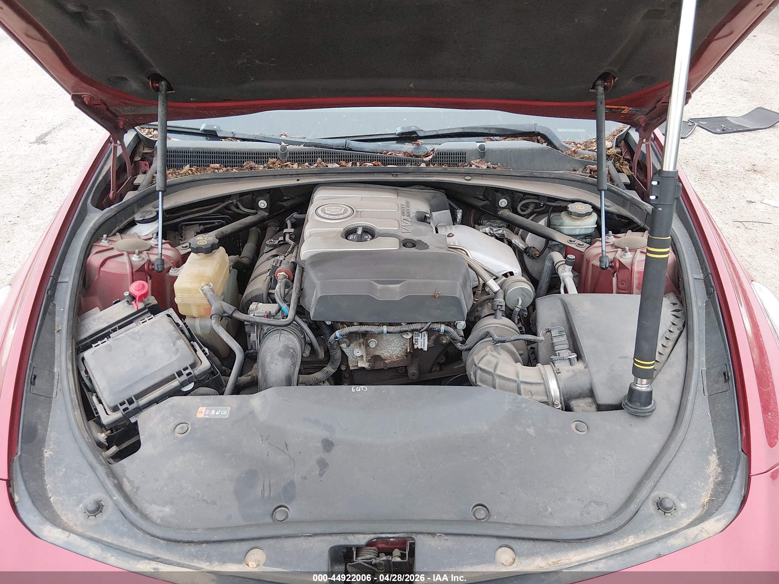 CADILLAC CTS image 10