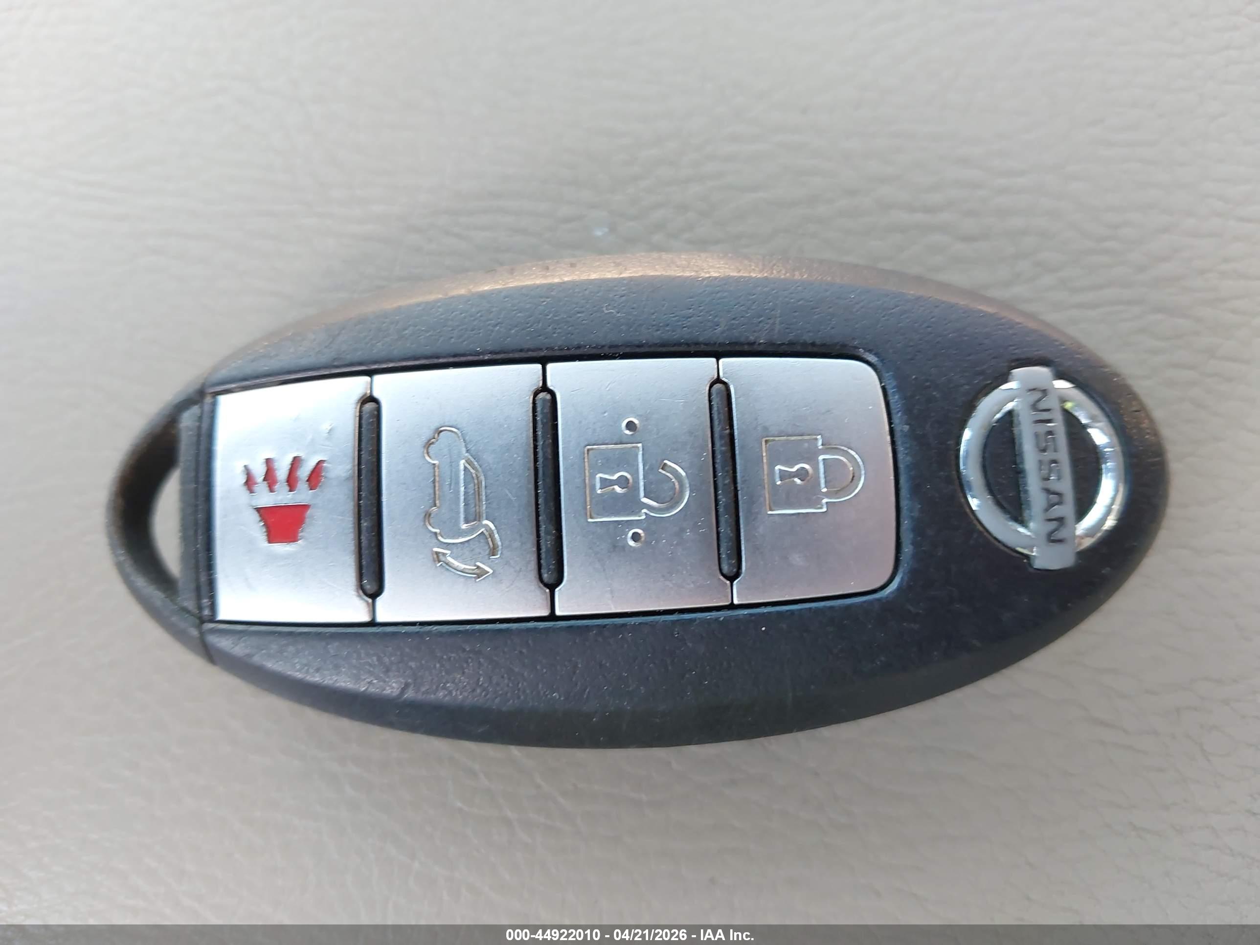 NISSAN MURANO image 11