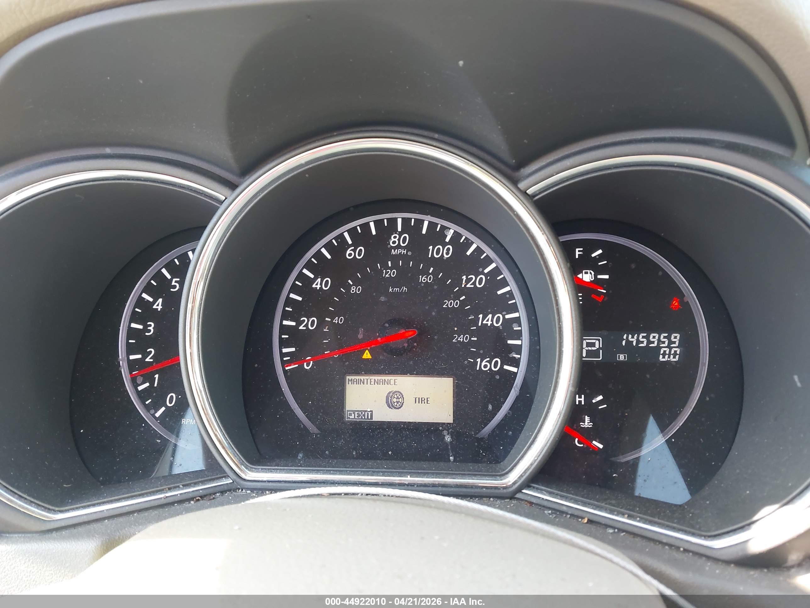 NISSAN MURANO image 7