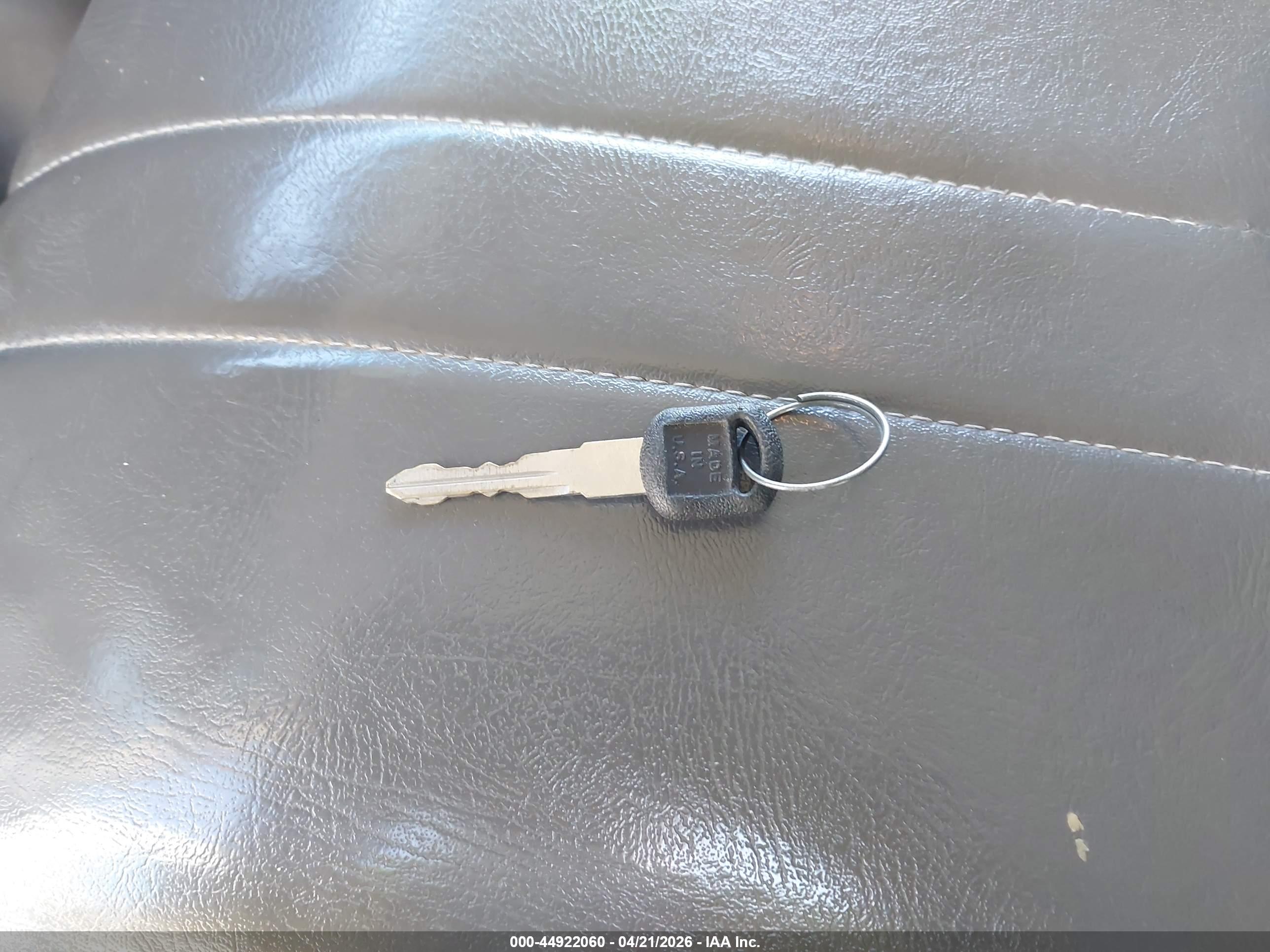 CHEVROLET EXPRESS image 11