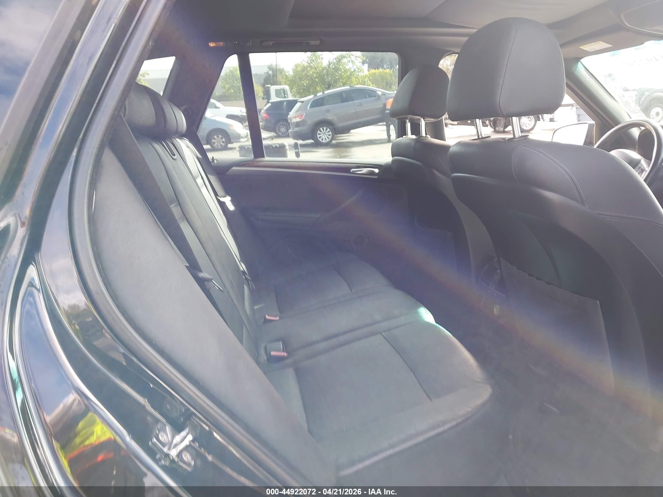 BMW X5 image 8